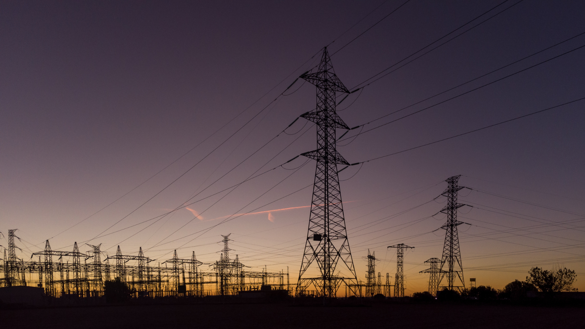 La caiguda en cascada de la xarxa elèctrica el passat abril va evidenciar els riscos d'una transició energètica inexplorada | iStock