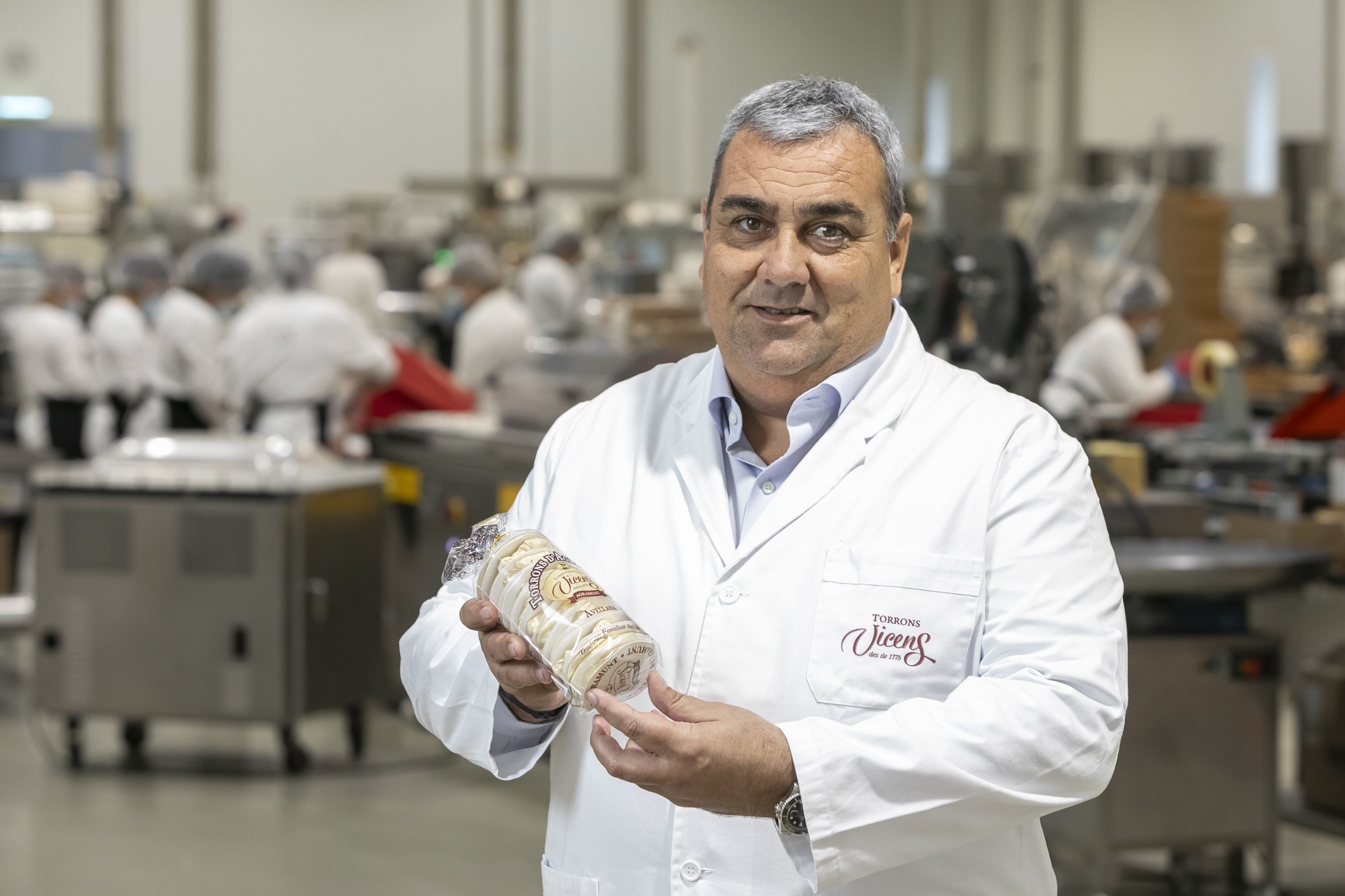 El propietari de Torrons Vicens, Àngel Velasco Herrero | Marc Llibre