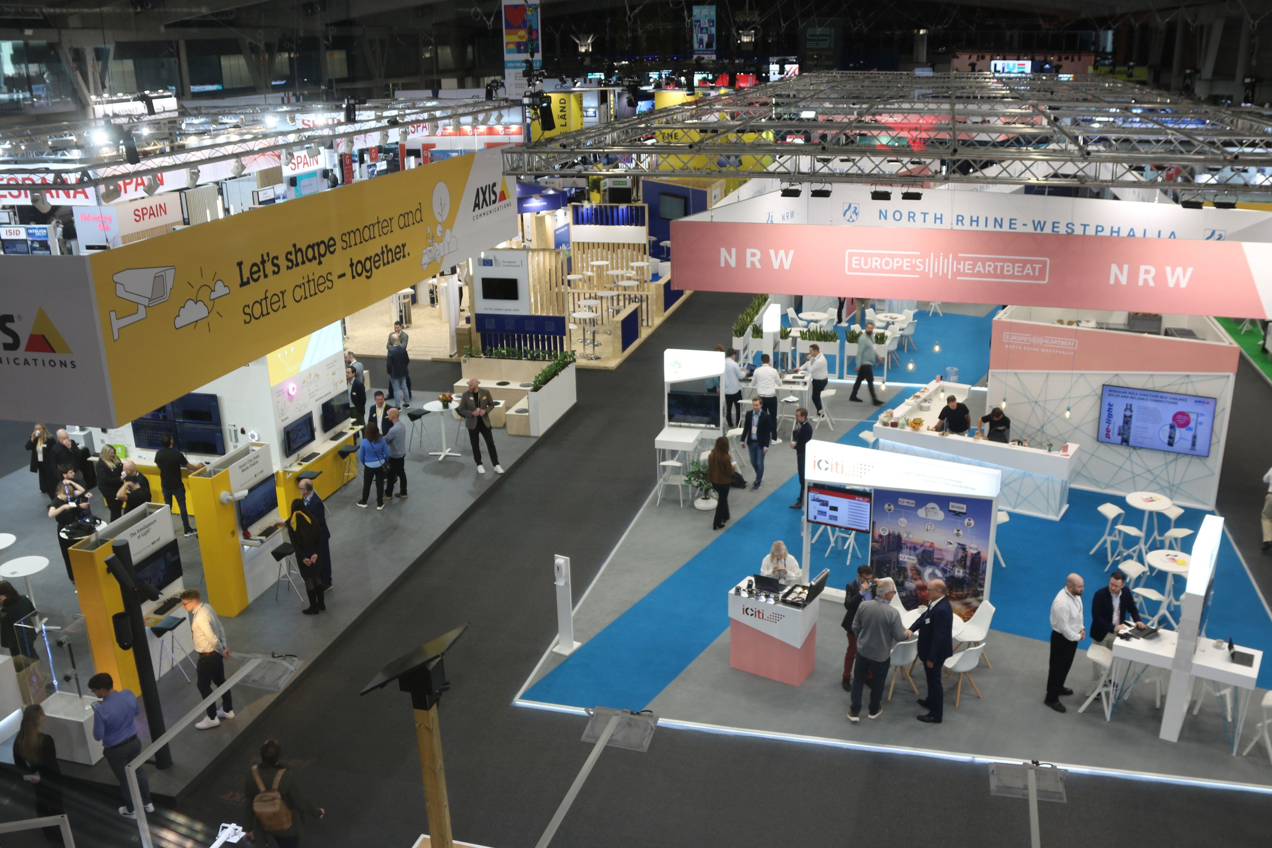 Interior de l'Smart City Expo al recinte firal de Gran Via | Maria Asmarat (ACN)