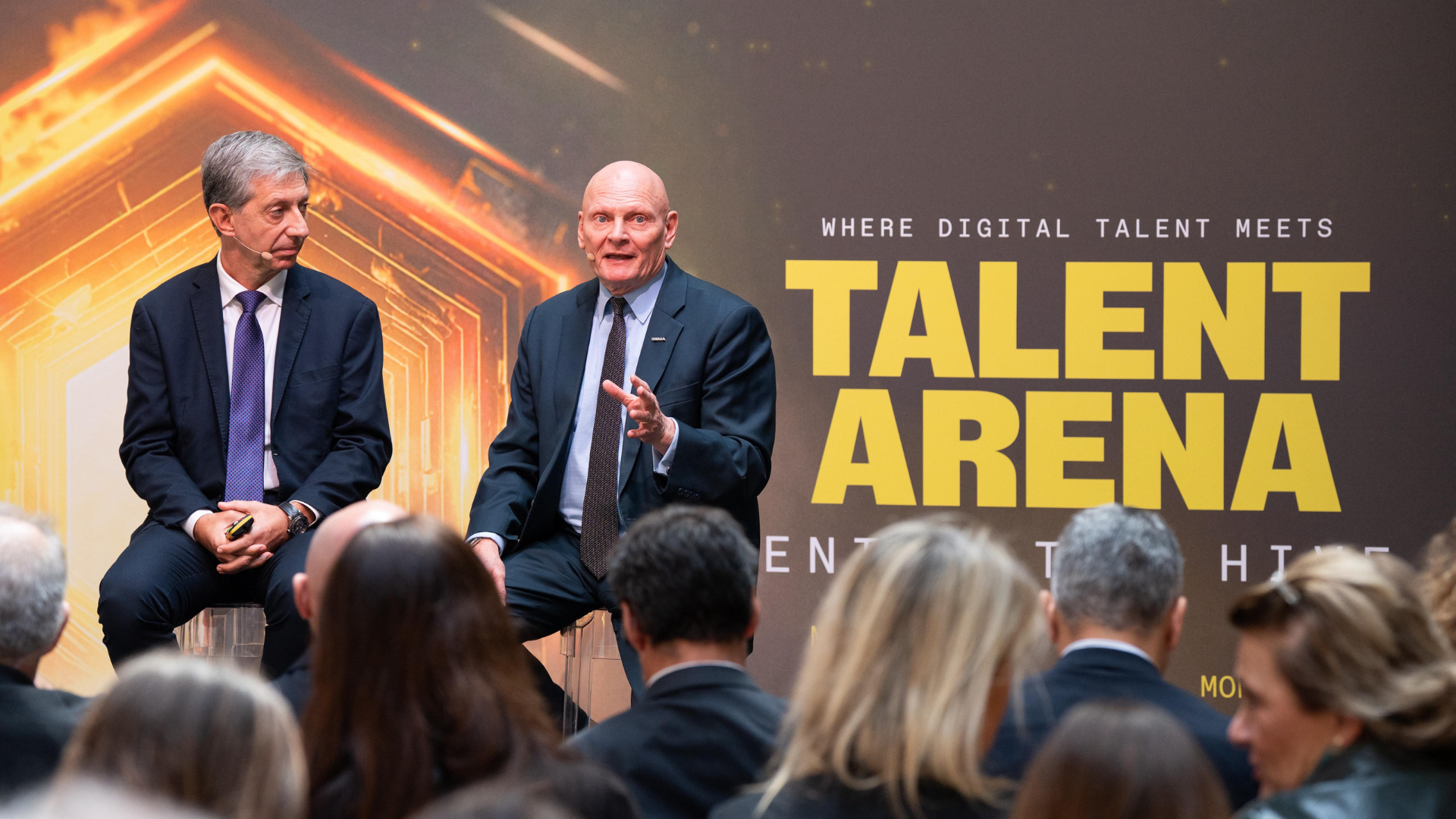 Francesc Fajula, CEO de la Mobile World Capital (MWC) i John Hoffman, CEO de GSMA, durant la presentació del Talent Arena 2026 | Cedida