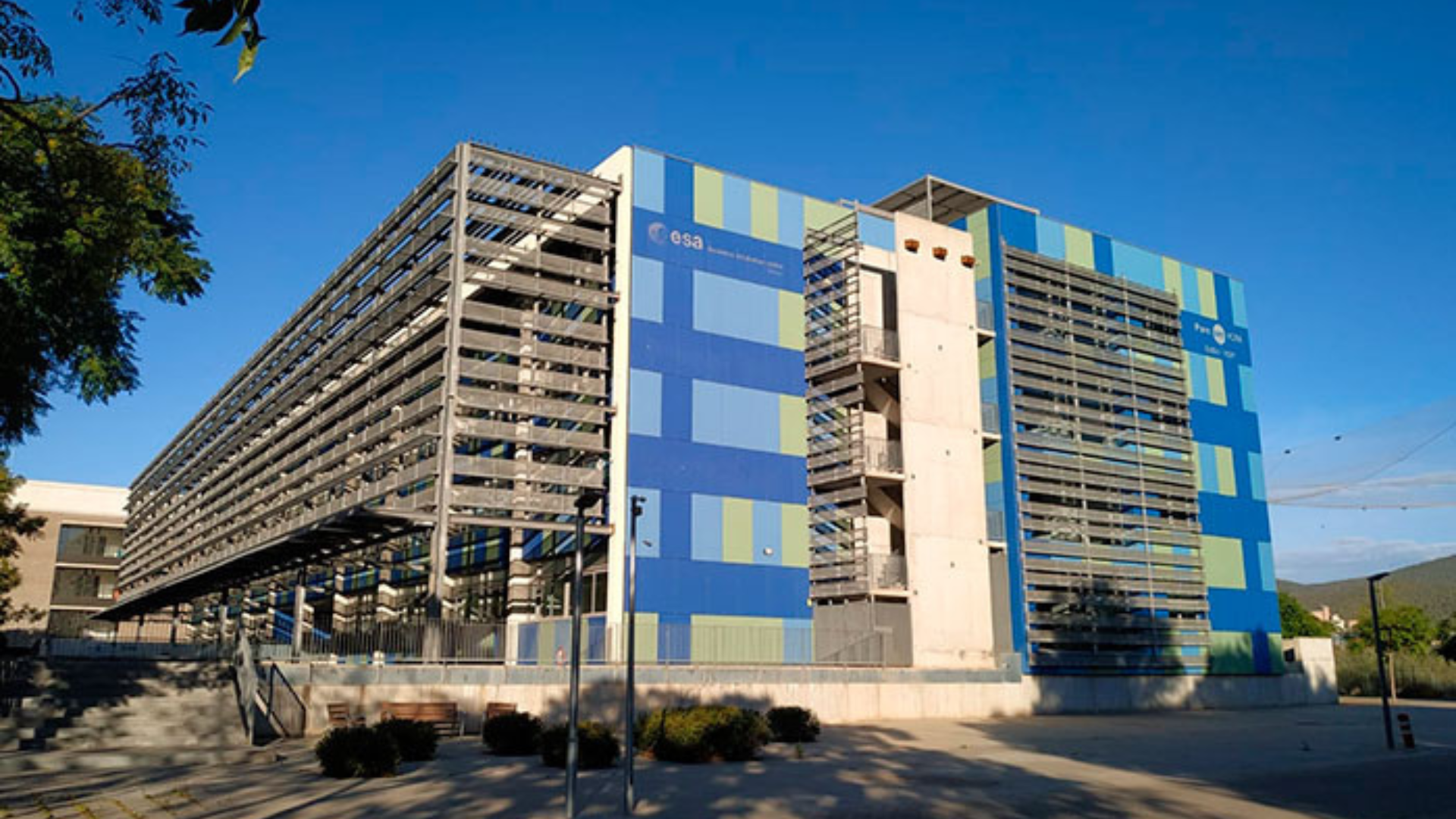 El centre de l'ESA BIC Barcelona està instal·lat a l'edifici RDIT del campus de la UPC a Castelldefels | UPC