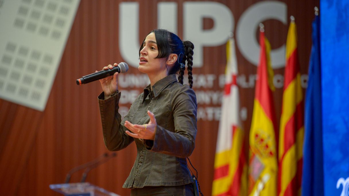 La cantant Maria Arnal ha interpretat en exclusiva la seva nova cançó, 'Ama' | Cedida La cantant Maria Arnal ha interpretat en exclusiva la seva nova cançó, 'Ama' | Cedida