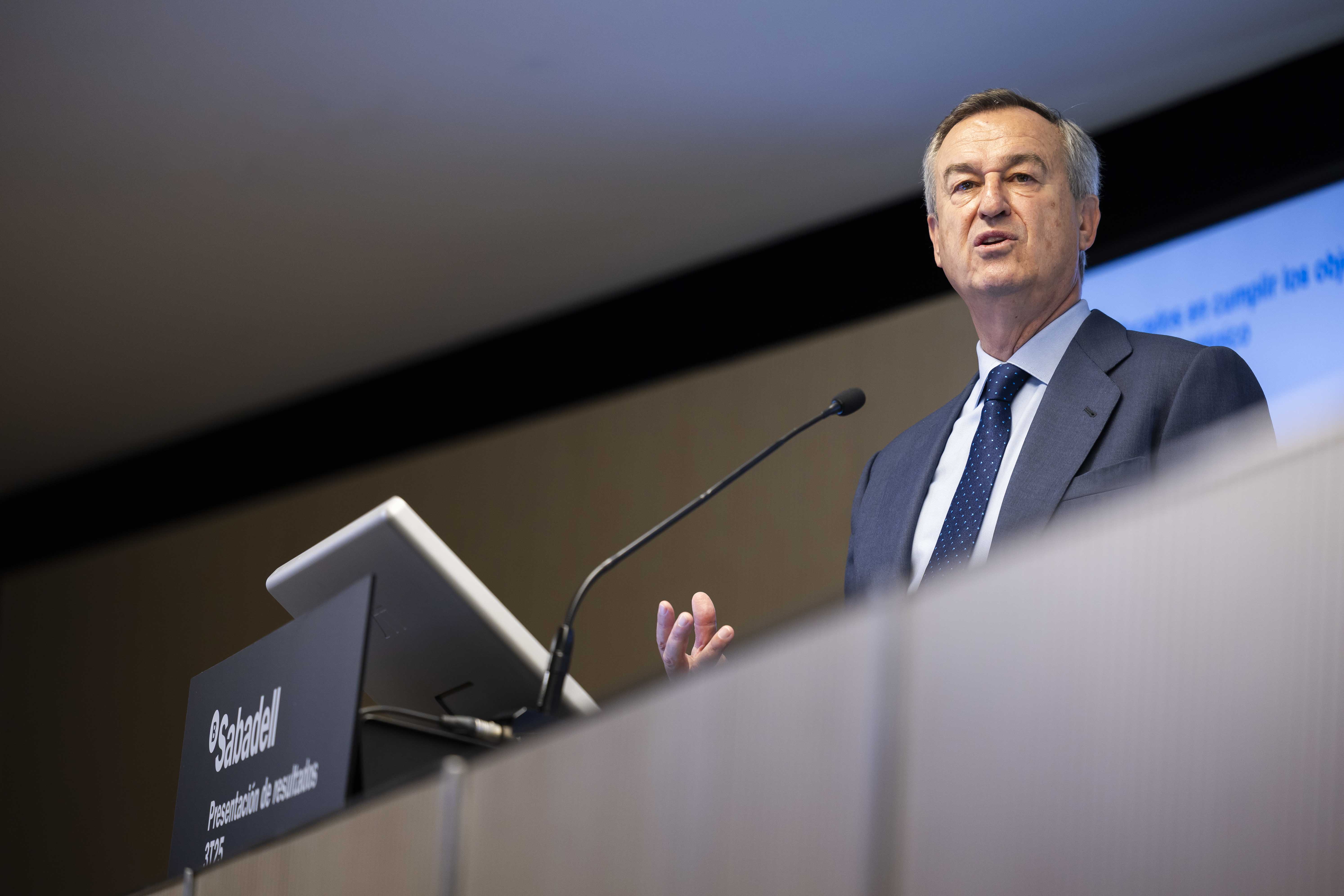 El conseller delegat del Banc Sabadell, César González-Bueno, durant la presentació de resultats d'aquest dijous | Banc Sabadell