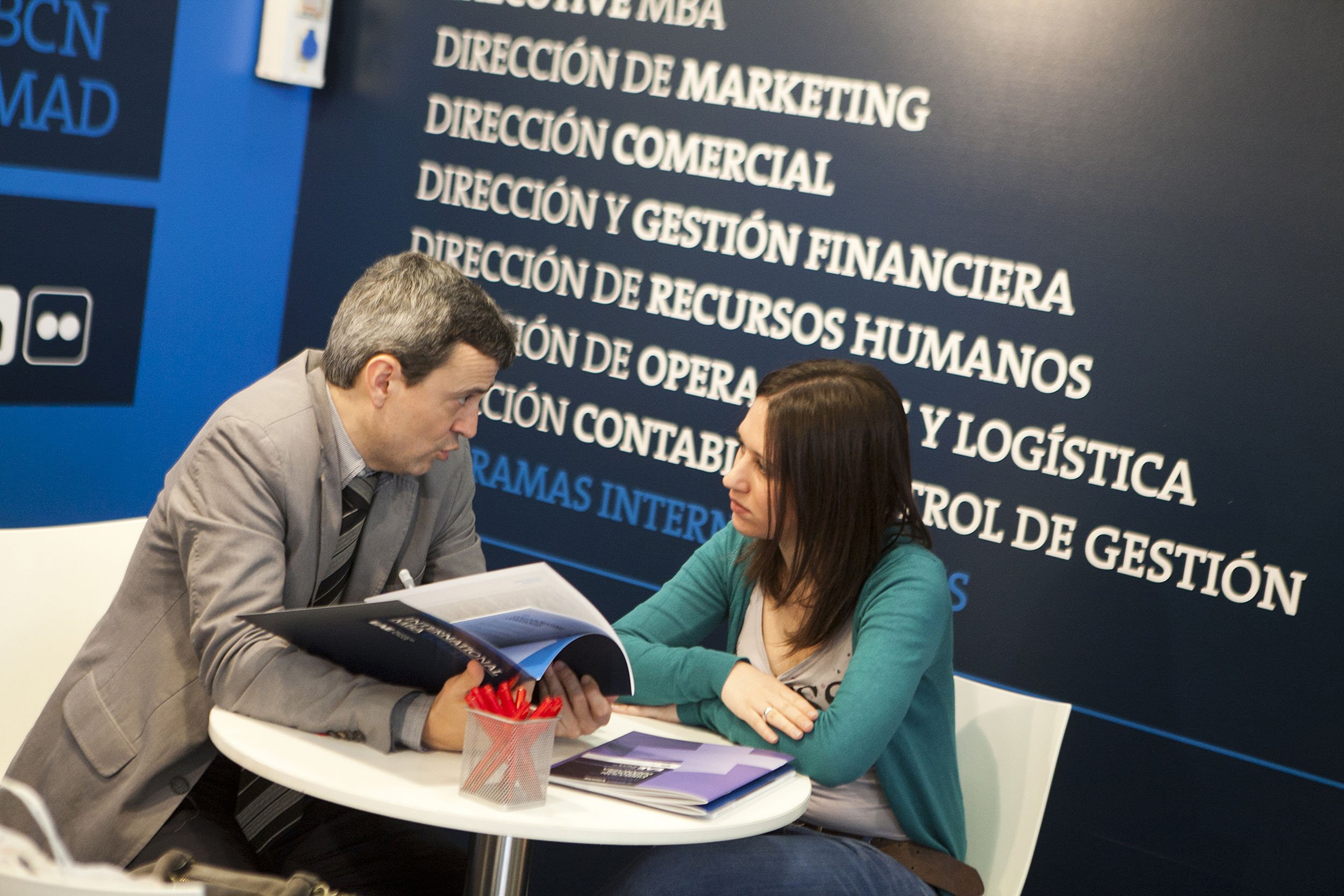 Contacte entre estudiants i empreses