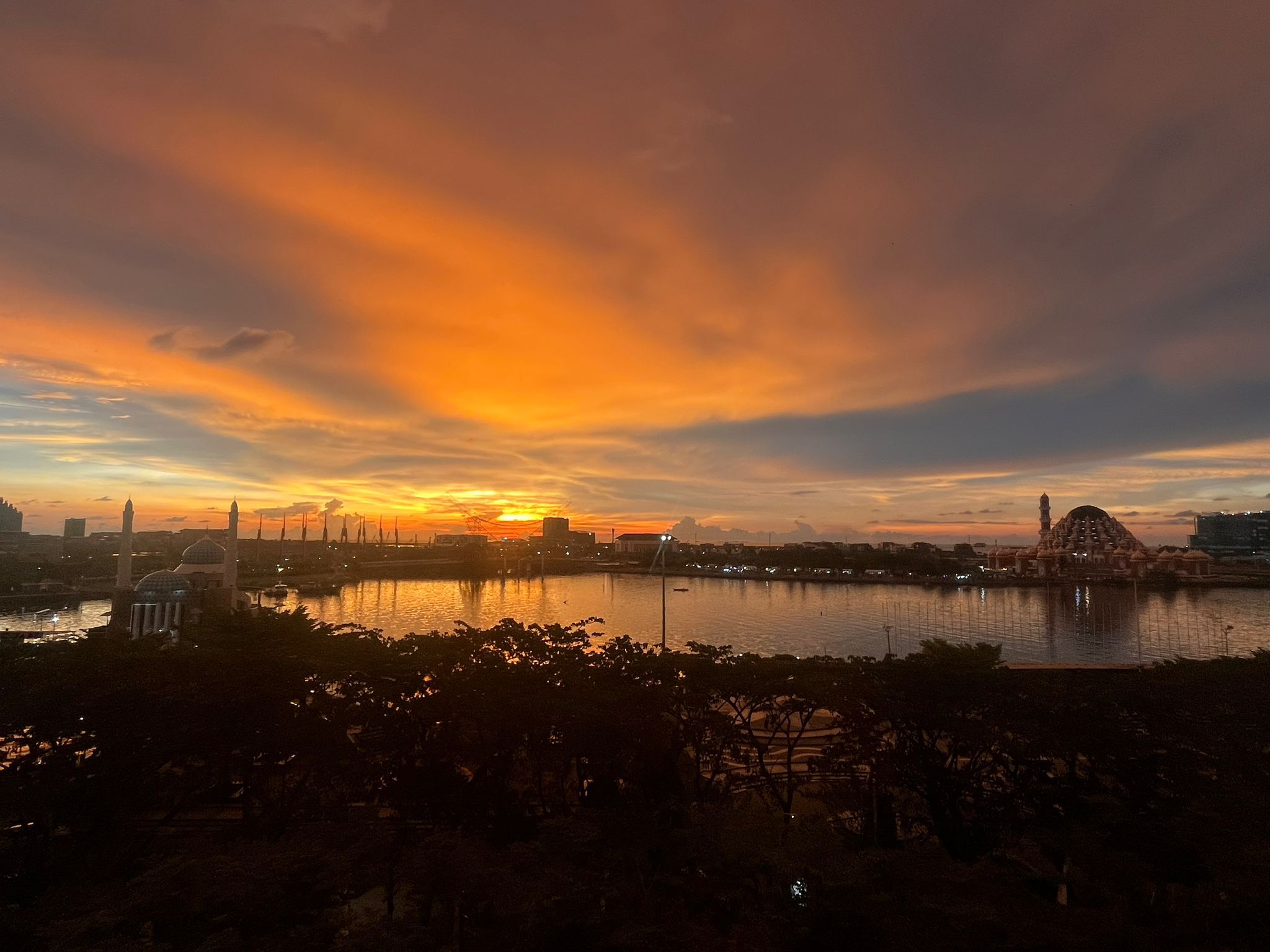 Vistas de Macassar durante el atardecer | Ariadna Romans