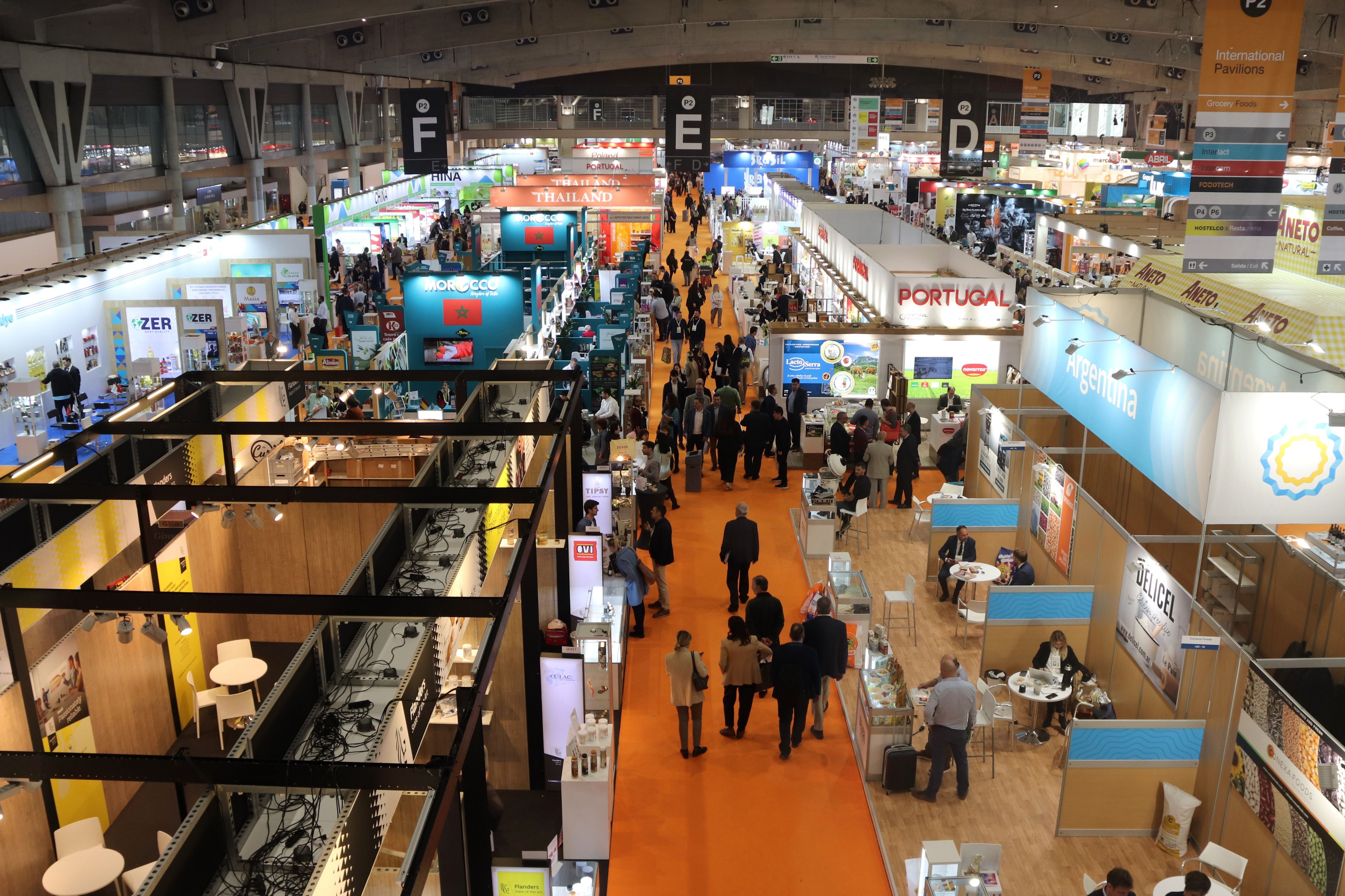 Vista aérea del pavellón 2 de la edición de Alimentaria+Hostelco de 2024 | Maria Asmarat (ACN)