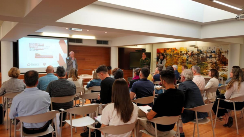 Sessió informativa de la Cambra dedicada al comerç internacional, els aranzels i la traçabilitat de les mercaderies | Cedida