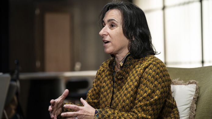 El economista defiende que las reformas educativas son efectivas