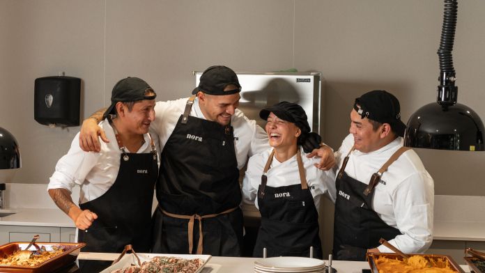 Darrere de Nora Real Food hi ha un equip de més de 100 persones (1) Darrere de Nora Real Food hi ha un equip de més de 100 persones (1)