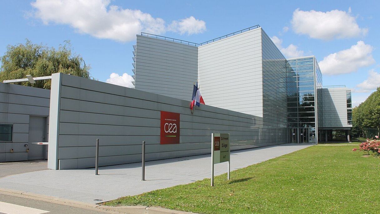 El CEA París-Saclay es uno de los cinco centros de investigación franceses más destacados | Cinerama14, CC BY-SA 4.0 (Wikimedia Commons)