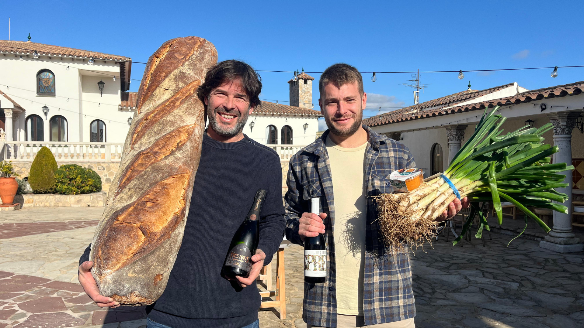 D’esquerra a dreta, Arnau Pérez de Tudela i Gerard Cañellas, cofundadors de CalçotApp | Cedida