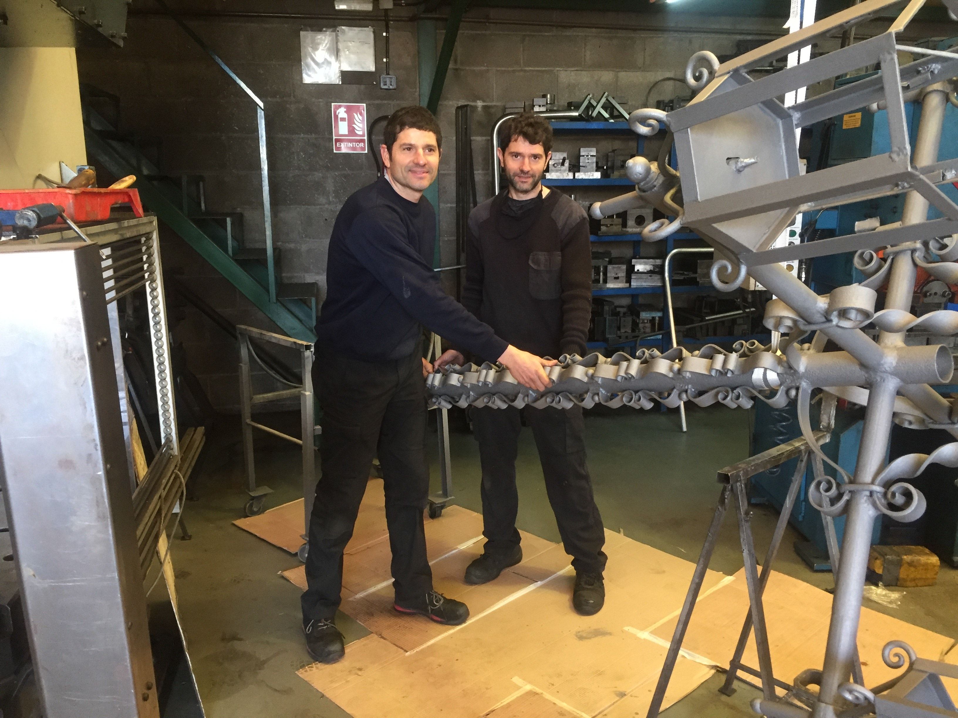 Rafel Balsells con su hermano, sexta generación de Balsells | Cedida