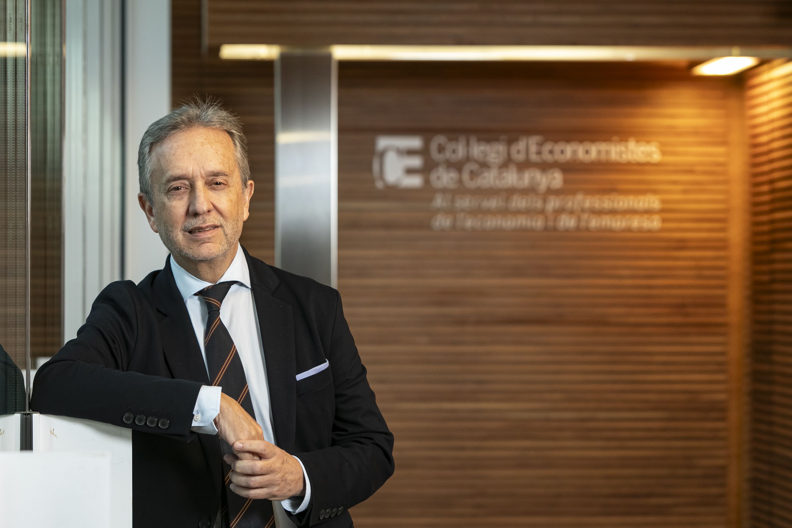 El degà del Col·legi d'Economistes de Catalunya, Carlos Puig de Travy | Marc Llibre Roig