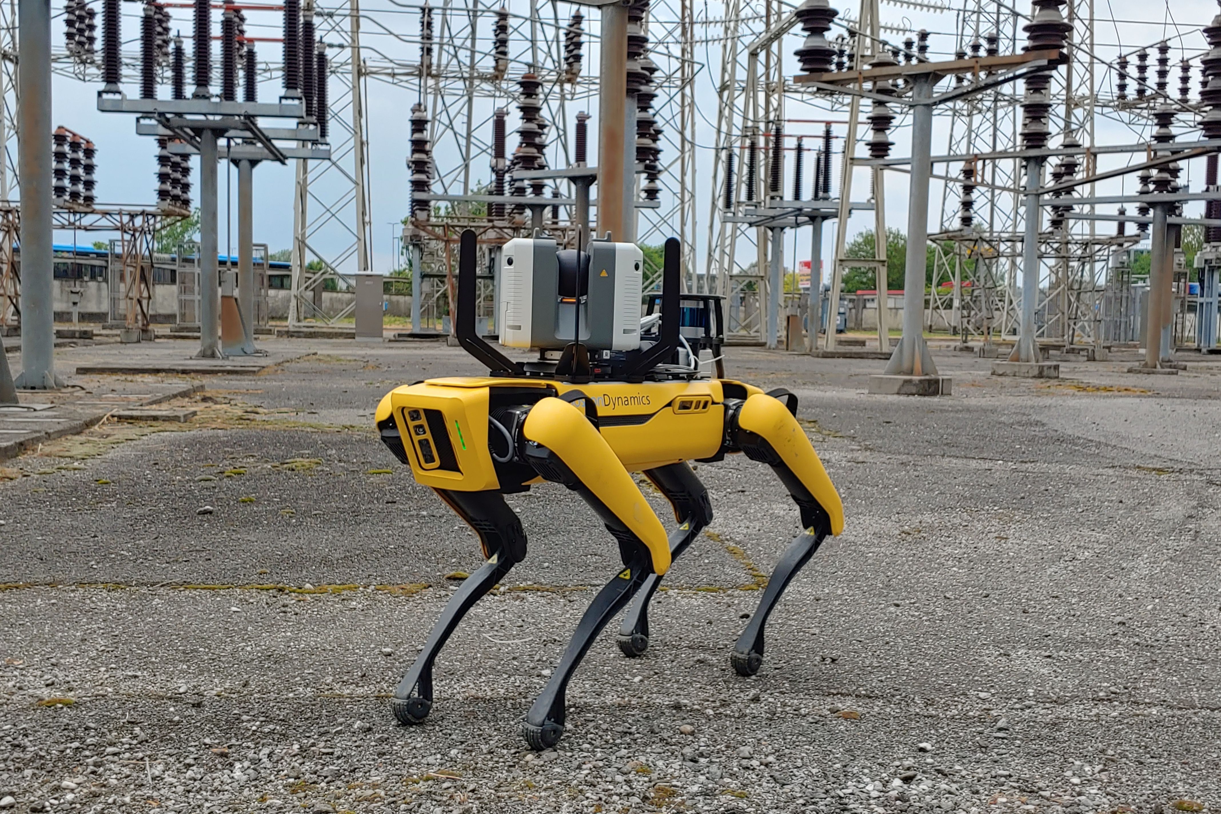 Endesa ha instalado 52 nuevos telemandos en las redes de media tensión | ACN