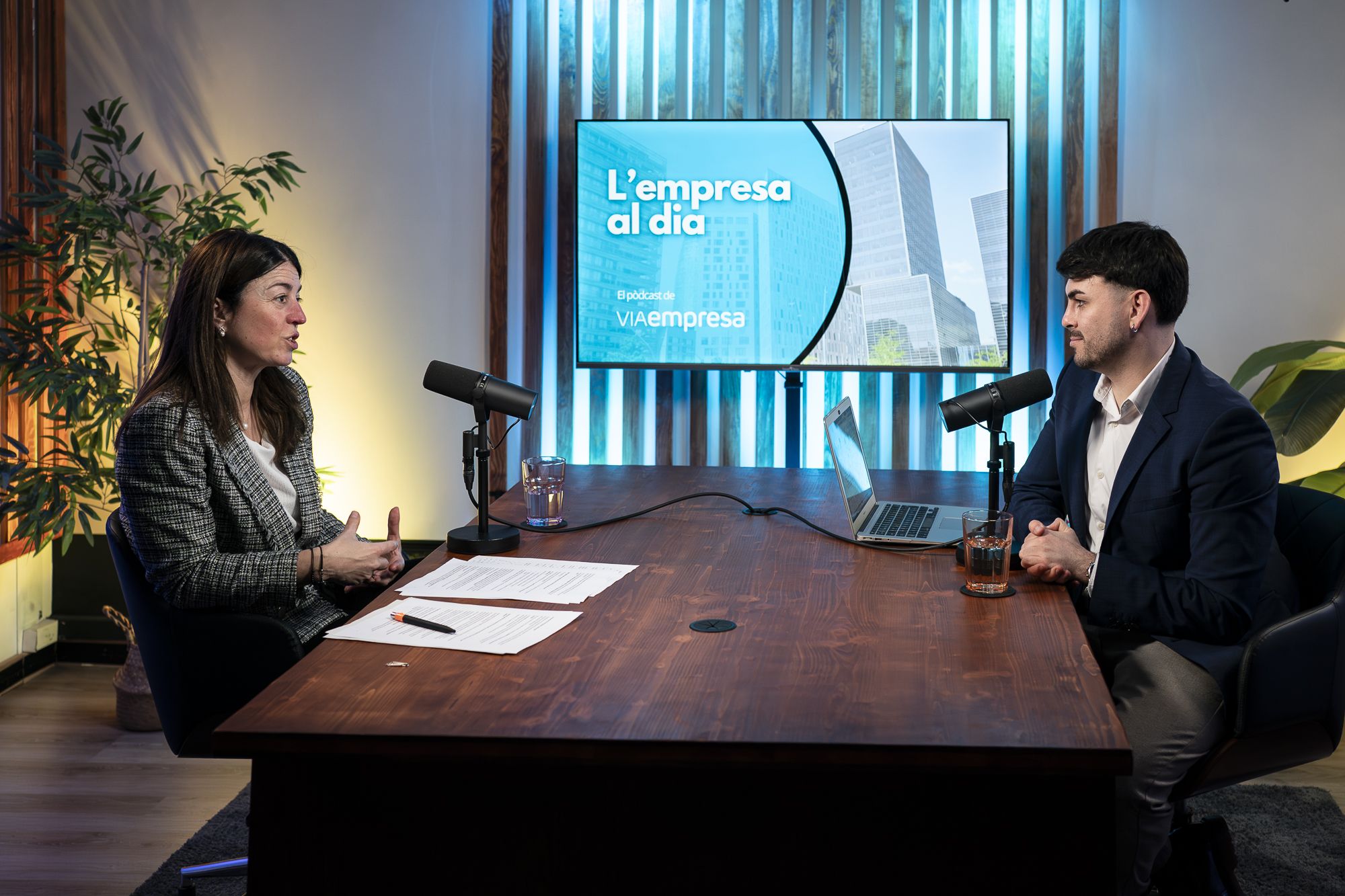 La directora d'Innovació de Foment del Treball, Maria Mora, i el director de VIA Empresa, Carlos Rojas | Mireia Comas