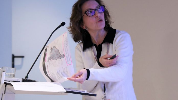 La directora d’estudis d’infraestructures de la Cambra, Alícia Casart | Andrea Salazar (ACN)