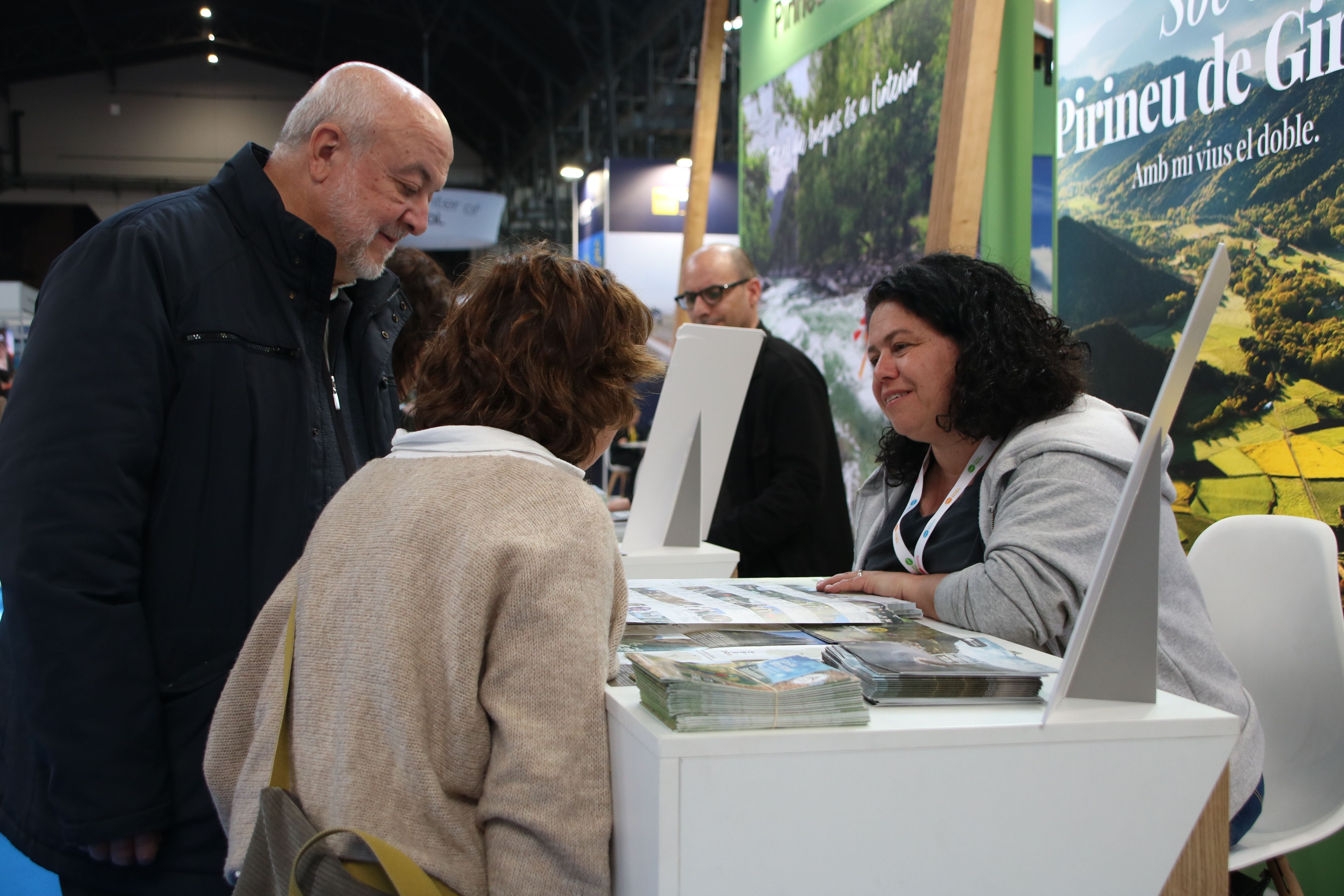 Visitants a l'últim dia de l'edició de 2026 del saló B-Travel | Sara Soteras (ACN)