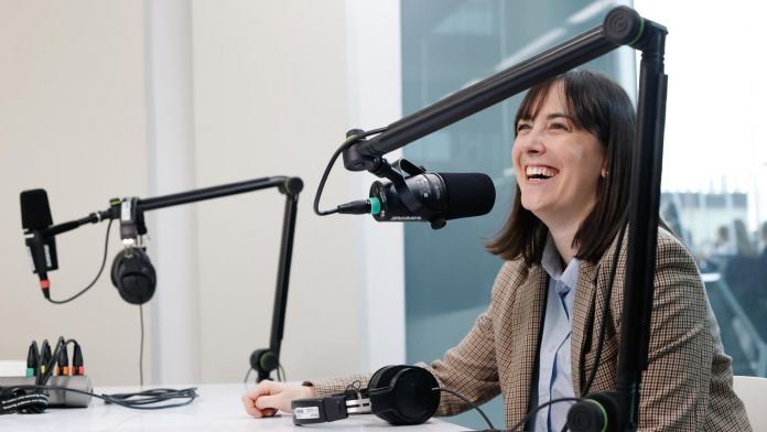 Elena Losantos, CEO de Identify Travel, durante la grabación del episodio de Historias de Éxito en Lidera, el nuevo espacio de Barcelona Activa en el MediaTIC | Cedida
