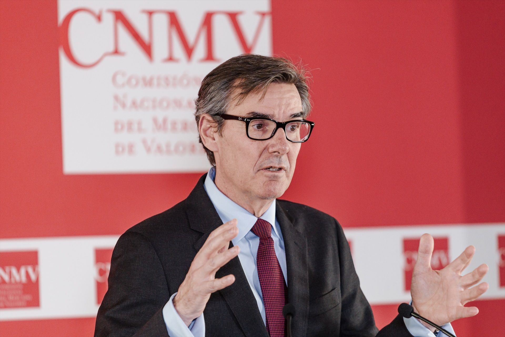El presidente de la CNMV, Carlos San Basilio, durante una comparecencia en 2025 | Carlos Luján (Europa Press)