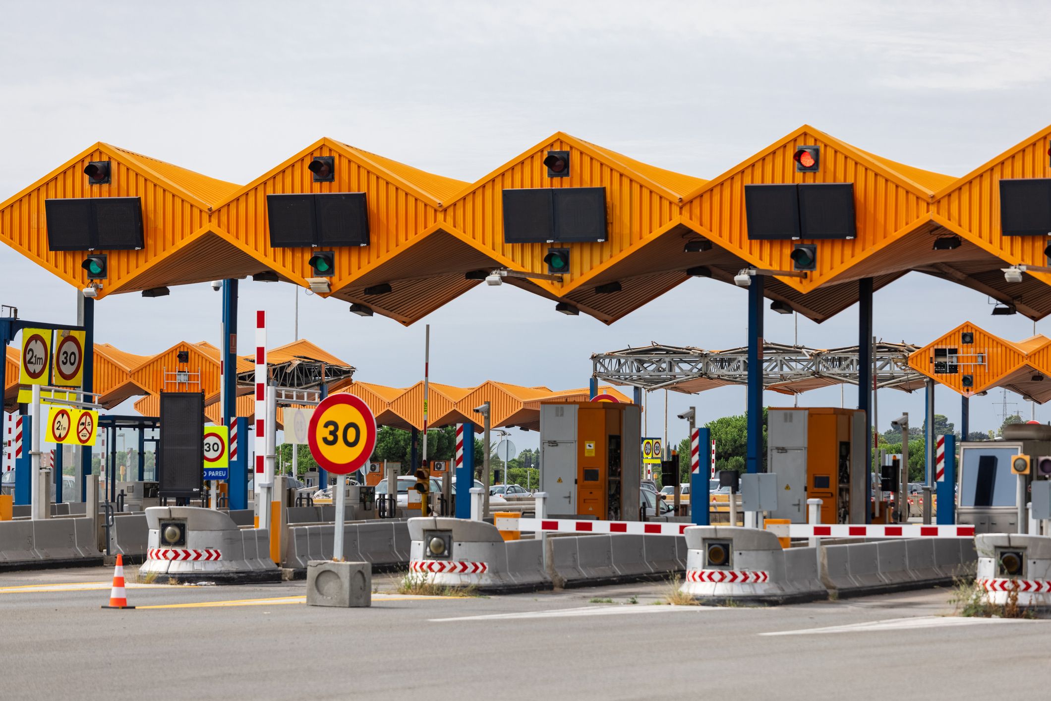 Las antiguas casetas de peajes de Vilassar de Mar | iStock