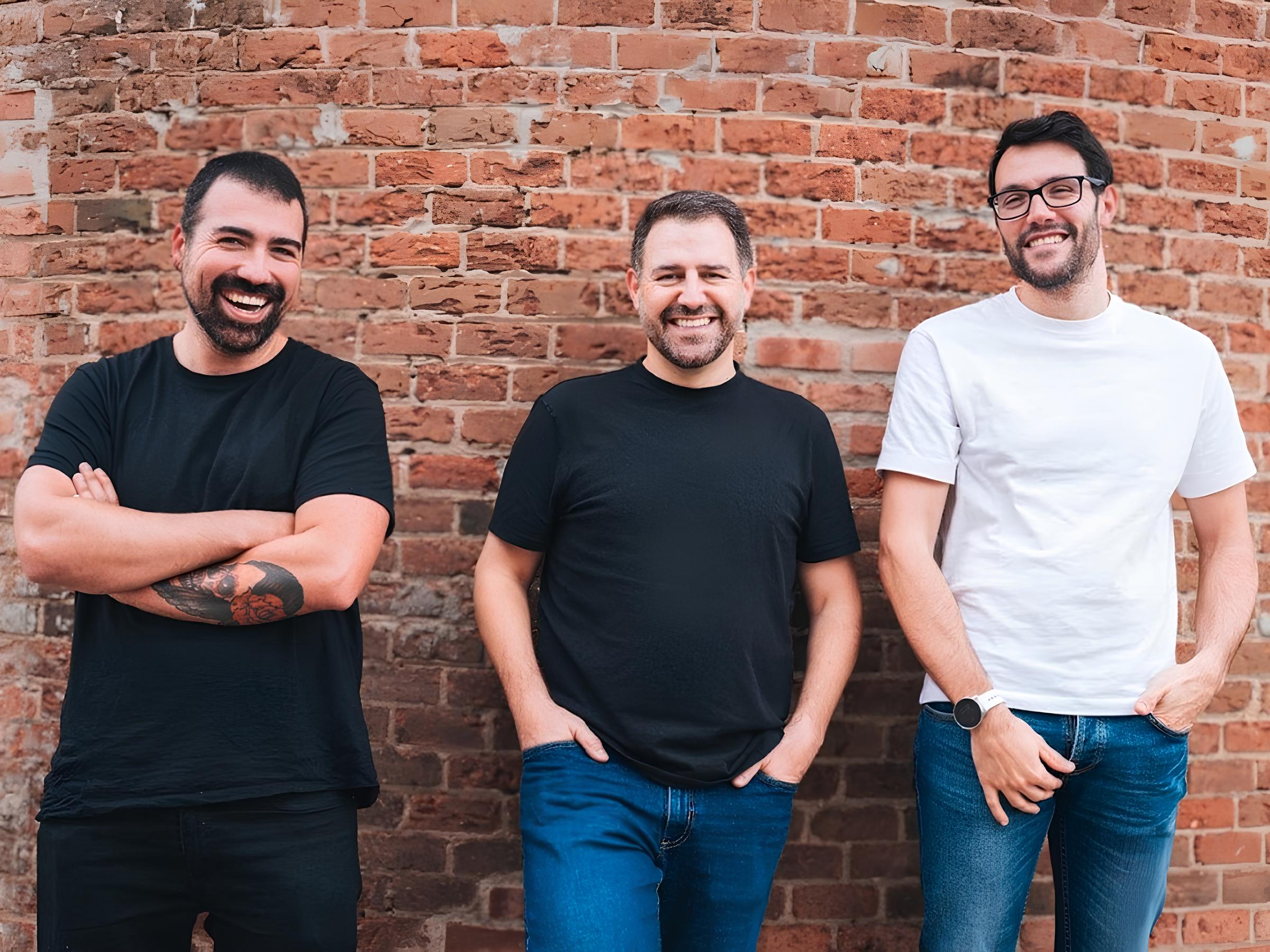De izquierda a derecha, David García, Alejandro Castellano y Álex Rodríguez, cofundadores de Maite.ai | Cedida