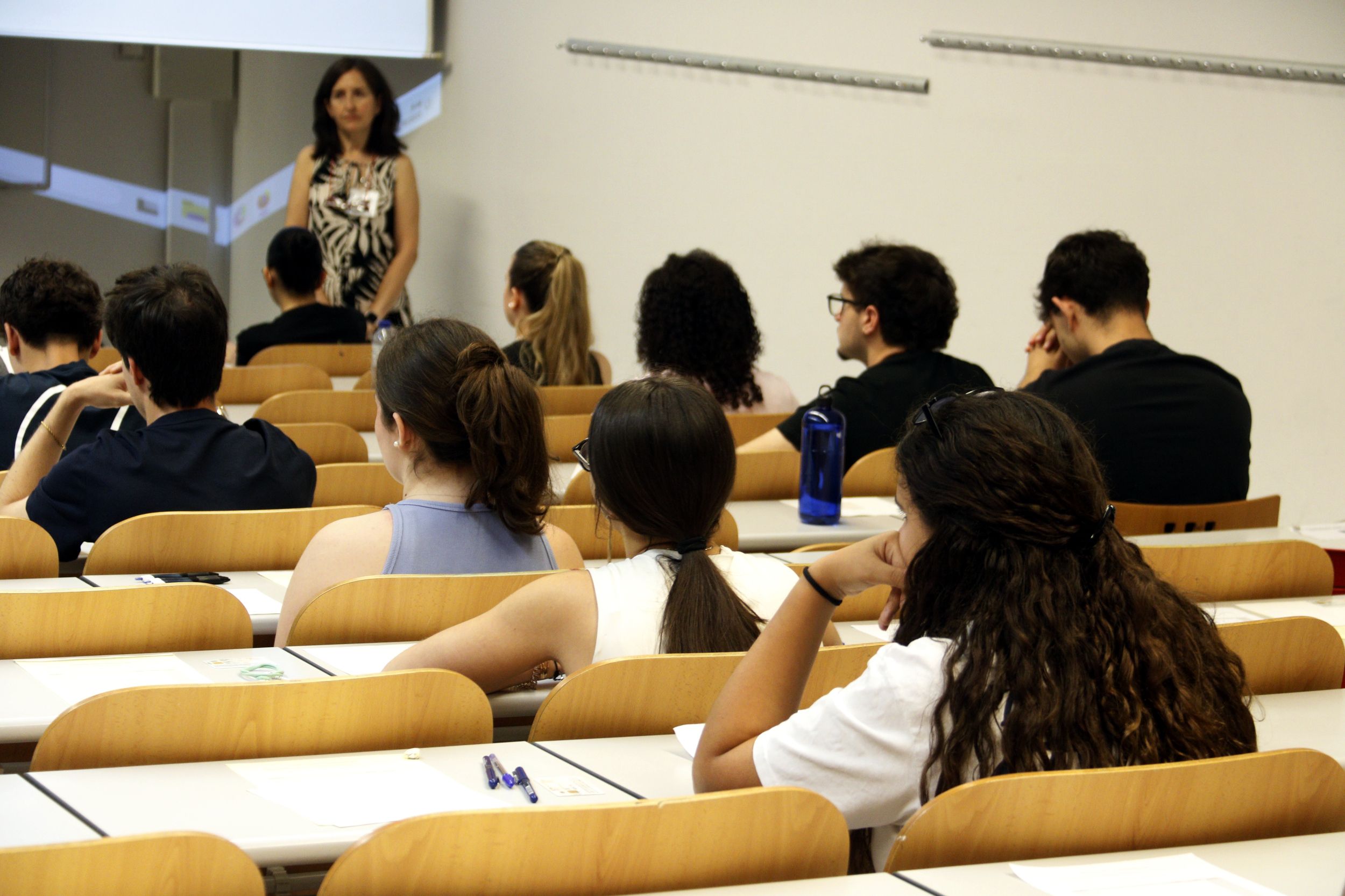 La cuestión ya no es si los estudiantes utilizan IA, sino qué tipo de aprendizaje están construyendo con ella | Roger Segura (ACN) La cuestión ya no es si los estudiantes utilizan IA, sino qué tipo de aprendizaje están construyendo con ella | Roger Segura (ACN)