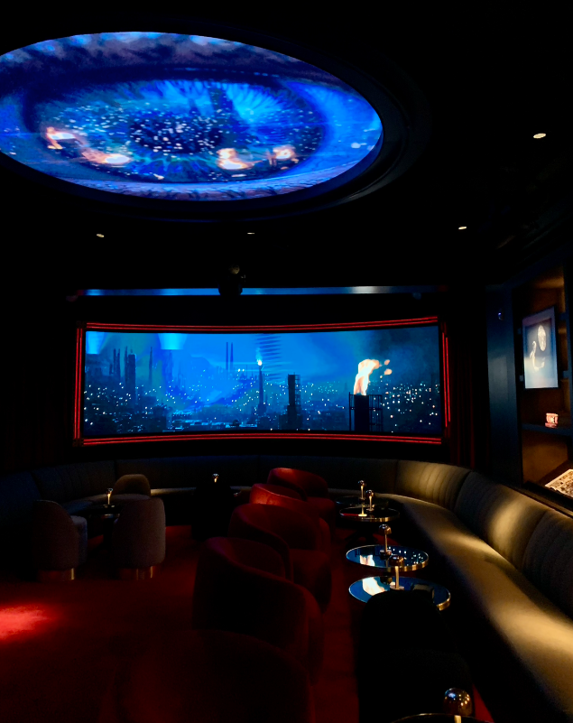 Uno de los nuevos espacios de los cines Phenomena, digitalizado por Instronic | Cedida