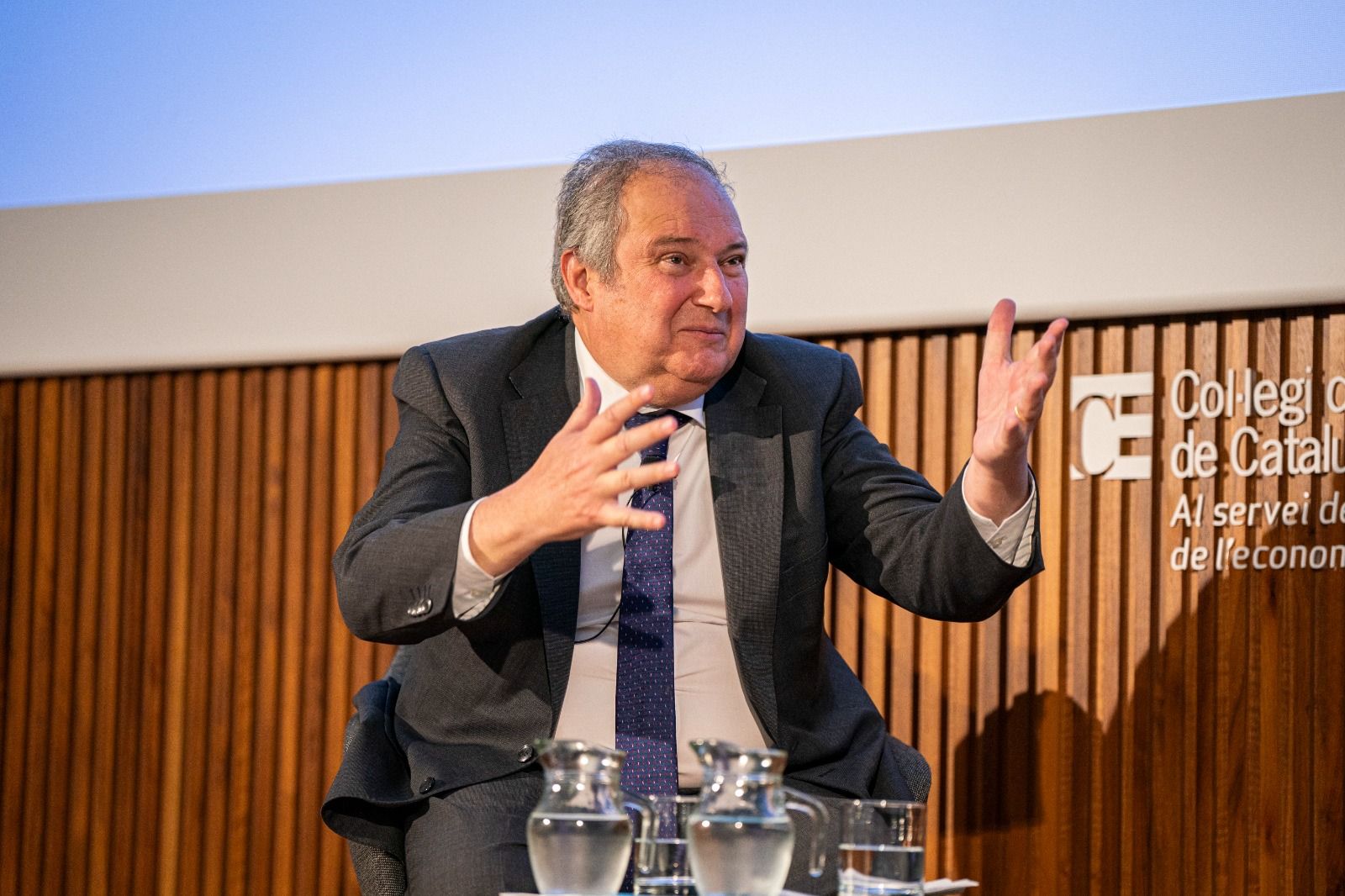 El ministre espanyol d'Indústria i Turisme, Jordi Hereu, durant la visita al Col·legi d'Economistes | Cedida pel Col·legi d'Economistes de Catalunya