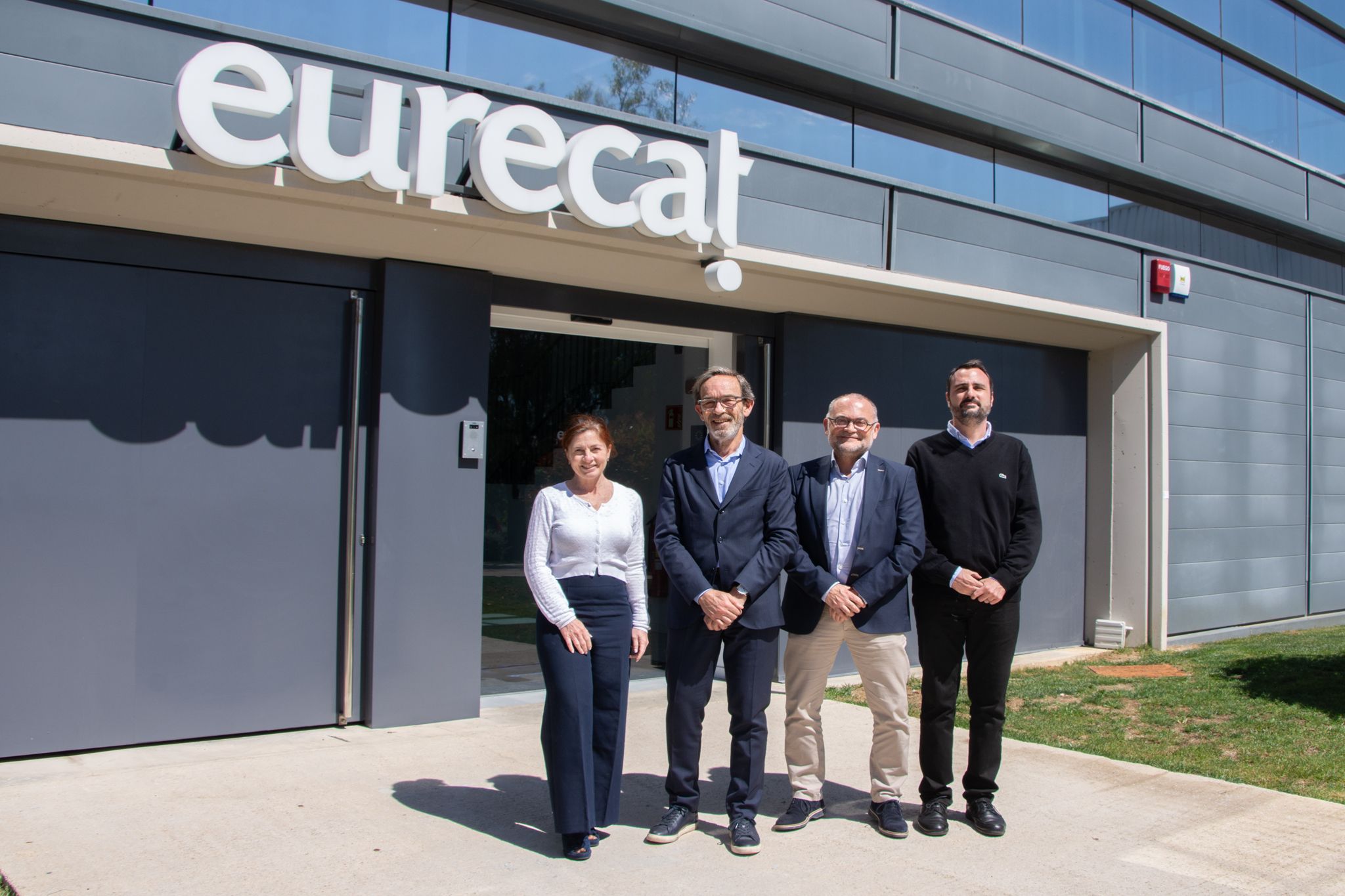 Myriam García-Berro, Xavier López, Joan Mas i Adan Garriga, a la seu d’Eurecat a Cerdanyola del Vallès | Cedida Myriam García-Berro, Xavier López, Joan Mas i Adan Garriga, a la seu d’Eurecat a Cerdanyola del Vallès | Cedida
