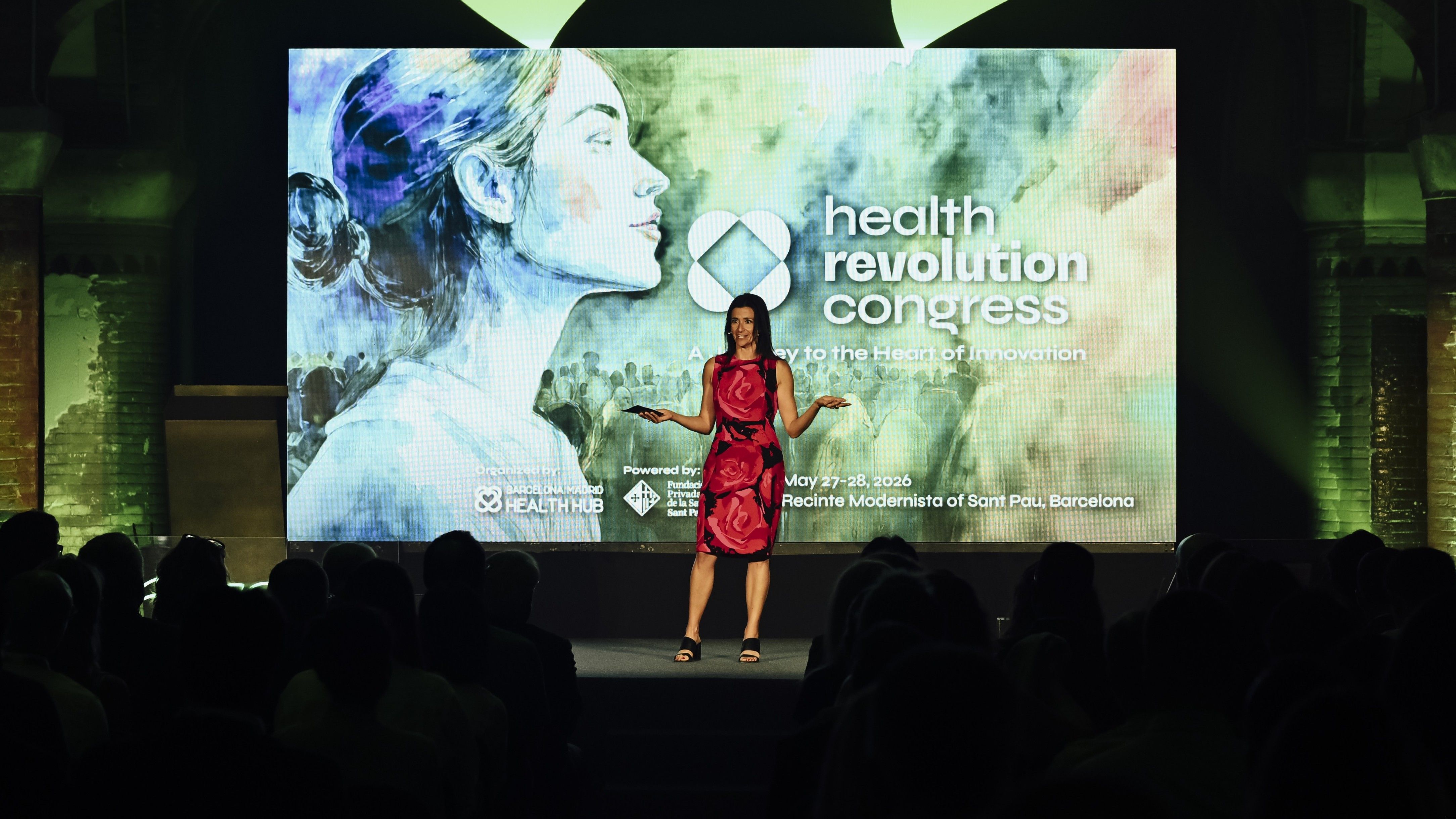 La fundadora de WTF Healt i coductora del Health Revolution Congress, Jessica DaMassa, a l'inici del congrés | Cedida