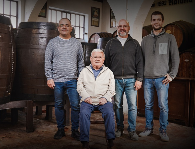Destil·leries Bosch elabora ratafia des de 1892 | Cedida