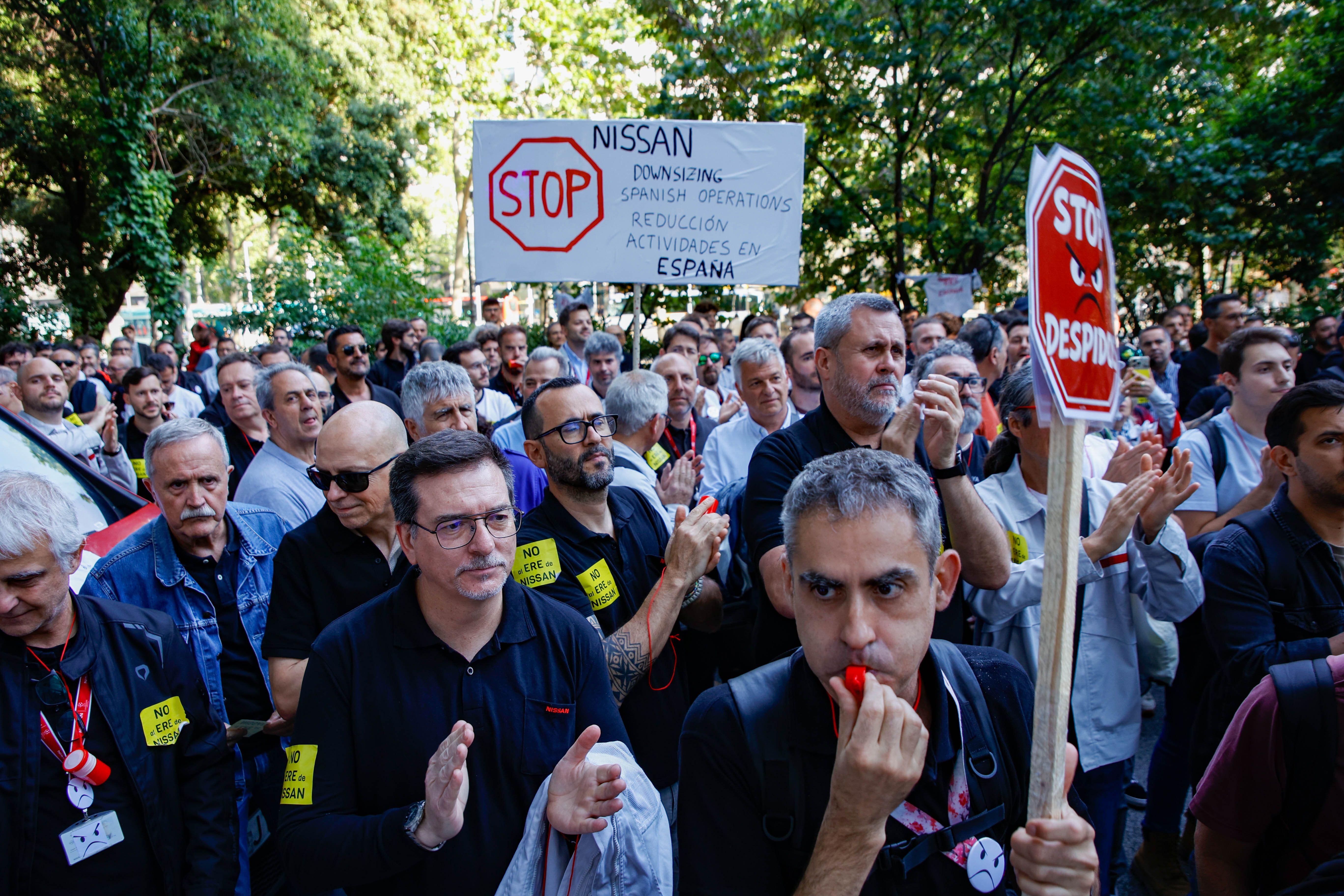 Trabajadores de Nissan se concentran frente a la sede del Consulado General de Japón en Barcelona en mayo de 2026 | Kike Rincón (Europa Press)