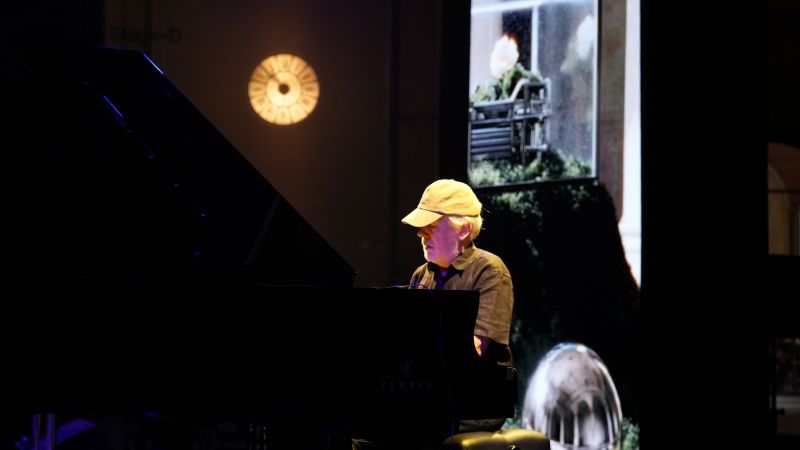El pianista de jazz Ignasi Terraza i el professor Philippe Salembier inauguren el Sónar+D amb 'ImprovIA' | Pere Francesch i Eli Don (ACN) El pianista de jazz Ignasi Terraza i el professor Philippe Salembier inauguren el Sónar+D amb 'ImprovIA' | Pere Francesch i Eli Don (ACN)