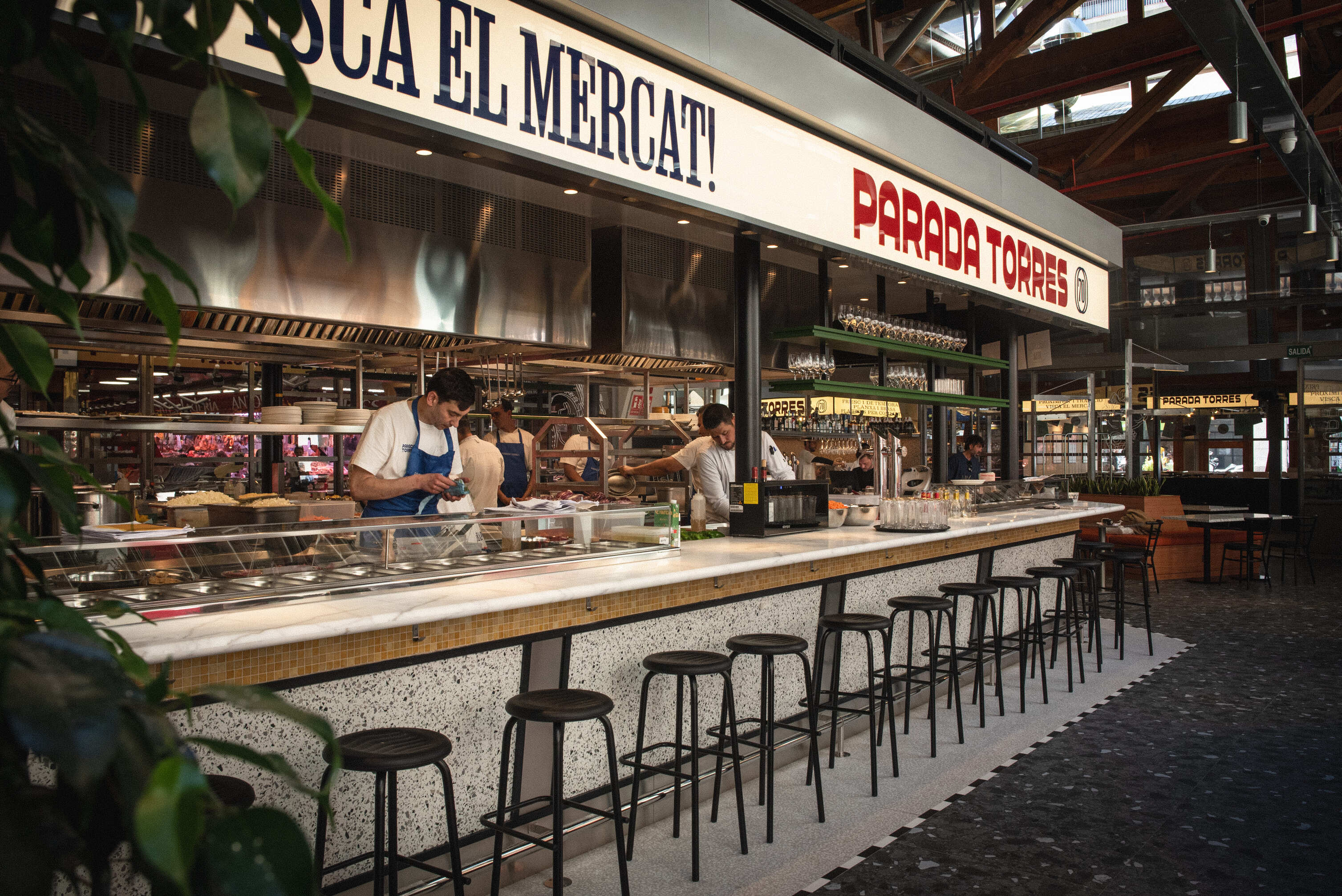 La barra de Parada Torres, en el Mercat de Santa Caterina de Barcelona | Cedida La barra de Parada Torres, en el Mercat de Santa Caterina de Barcelona | Cedida