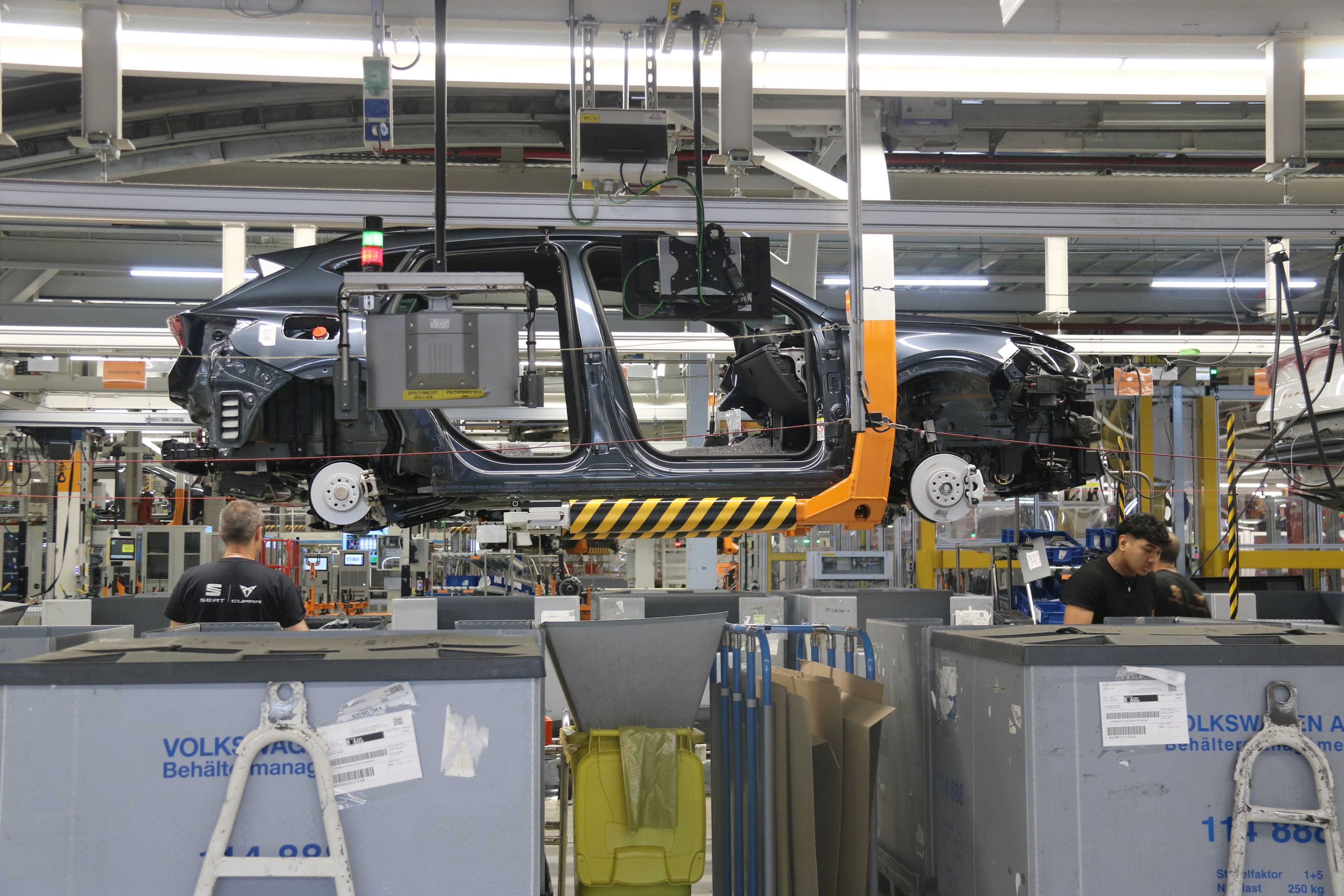 Producció d'un cotxe a la planta de Seat - Cupra de Martorell | Maria Asmarat (ACN) Producció d'un cotxe a la planta de Seat - Cupra de Martorell | Maria Asmarat (ACN)