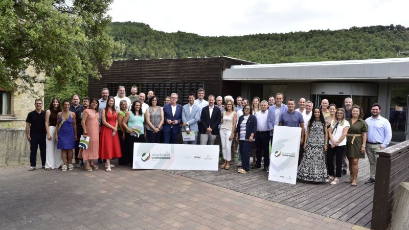 Foto de família de les empreses participants al programa 'Accelera el Creixement' de Lleida | Cedida Foto de família de les empreses participants al programa 'Accelera el Creixement' de Lleida | Cedida