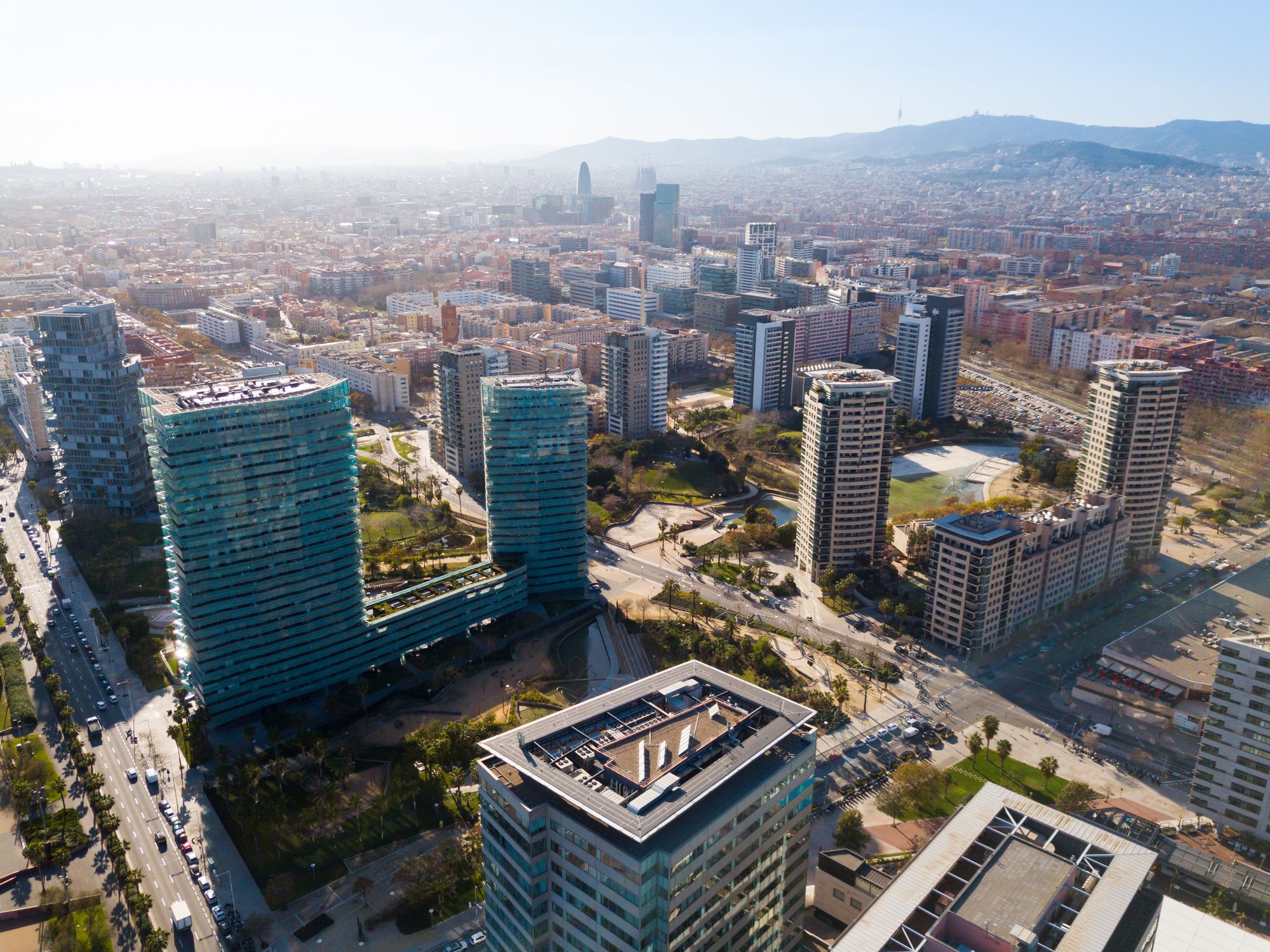 Vista aèria de Diagonal Mar i el Front Marítim del Poblenou, Barcelona | iStock Vista aèria de Diagonal Mar i el Front Marítim del Poblenou, Barcelona | iStock