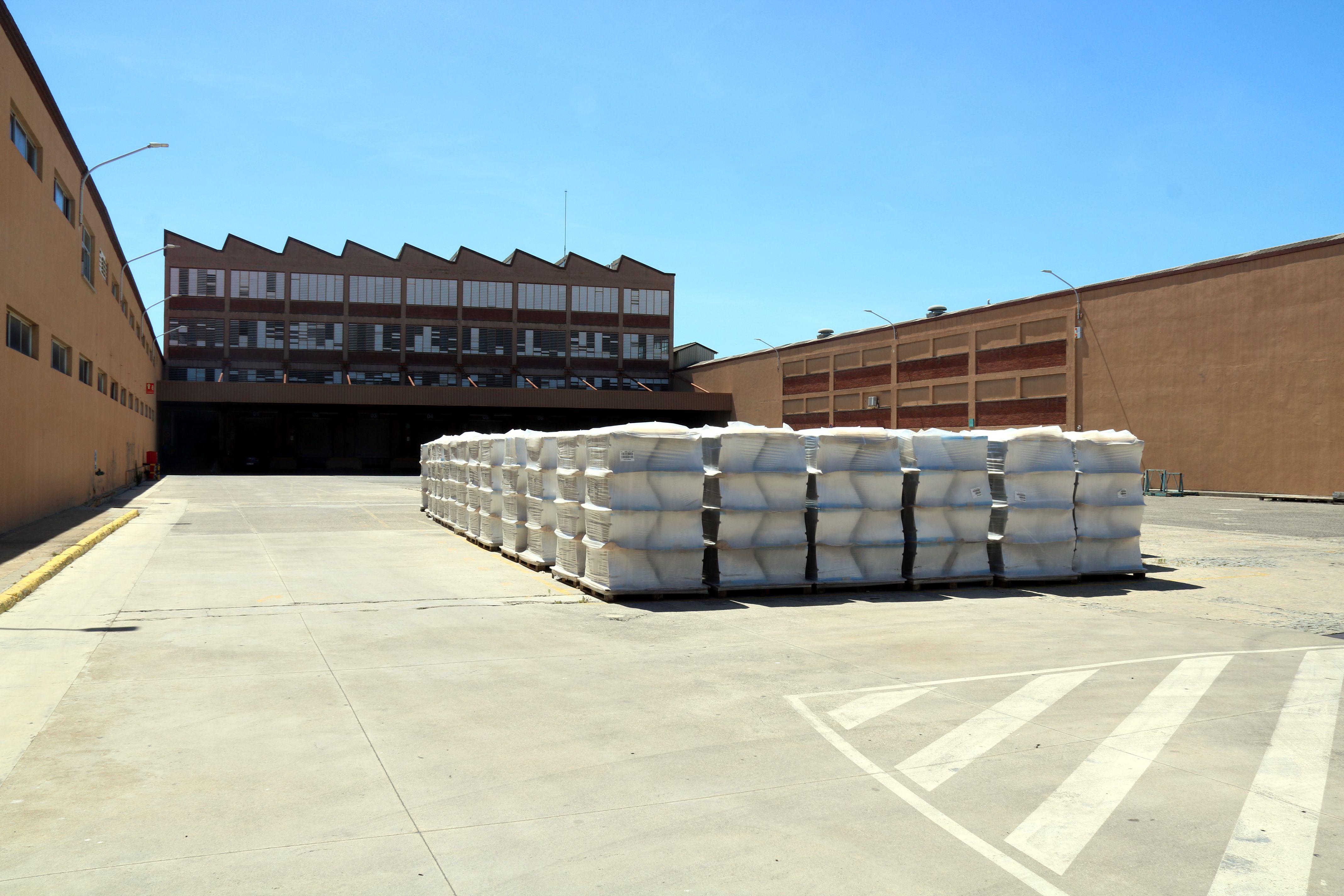 Exterior de una fábrica | Àlex Recolons (ACN)