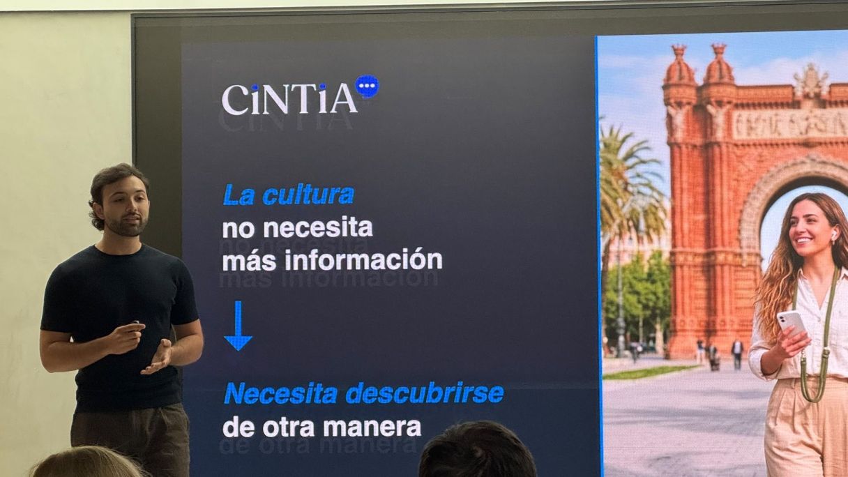 Sergio García, durant la presentació de Cintia al programa Creamedia de Barcelona Activa | Cedida Sergio García, durant la presentació de Cintia al programa Creamedia de Barcelona Activa | Cedida