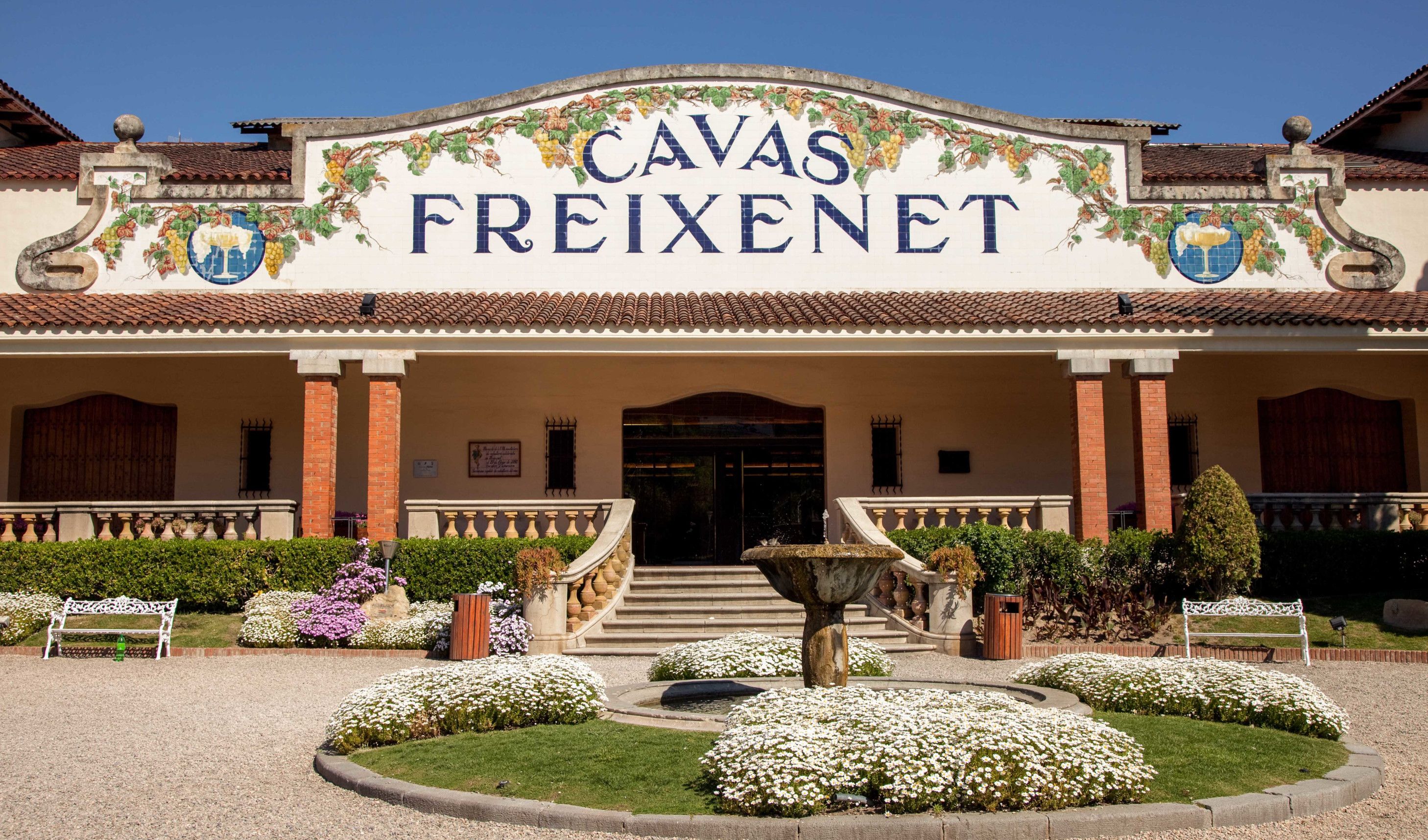 Façana de la seu de Cavas Freixenet, a Sant Sadurní d'Anoia (Alt Penedès) | Cedida 