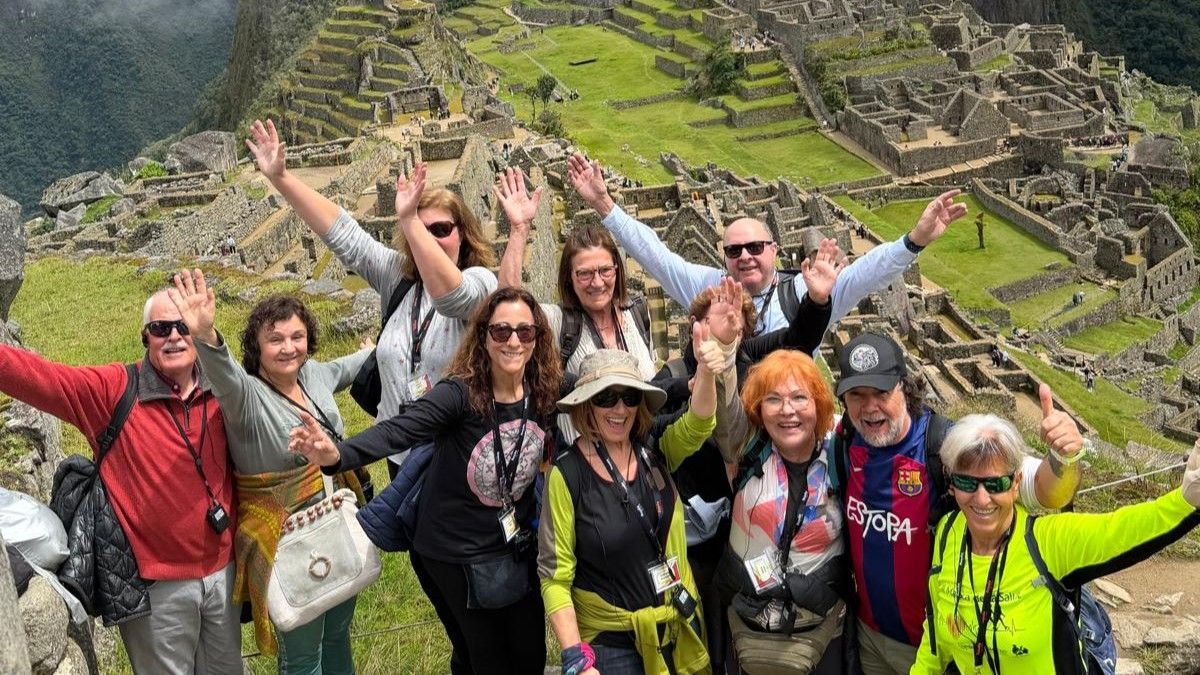 Un dels grups de viatge organitzat per Roda el Món al Machu Picchu (Perú) | Cedida Un dels grups de viatge organitzat per Roda el Món al Machu Picchu (Perú) | Cedida