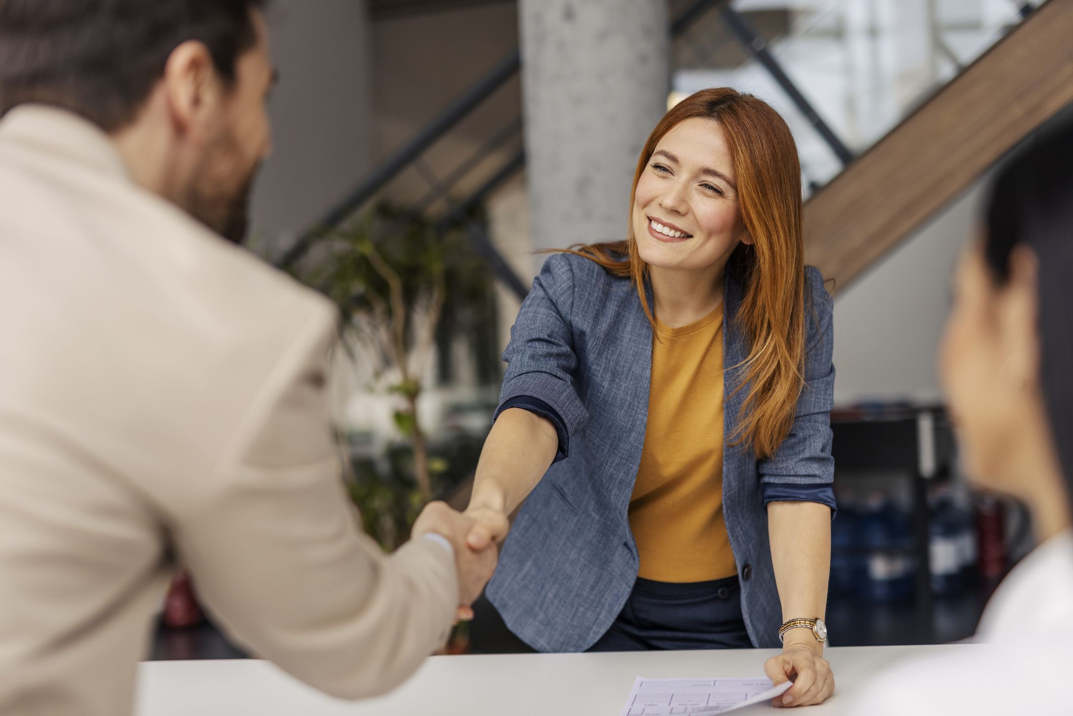 El català és la llengua que connecta l’empresa amb el seu entorn immediat | dusanpetkovic (iStock)