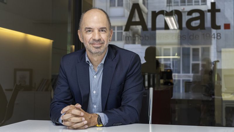 Homedes: "Les èpoques eufòriques tampoc ens fan sentir còmodes perquè sabem que al capdavall hi ha un precipici" | Marc Llibre Roig Homedes: "Les èpoques eufòriques tampoc ens fan sentir còmodes perquè sabem que al capdavall hi ha un precipici" | Marc Llibre Roig