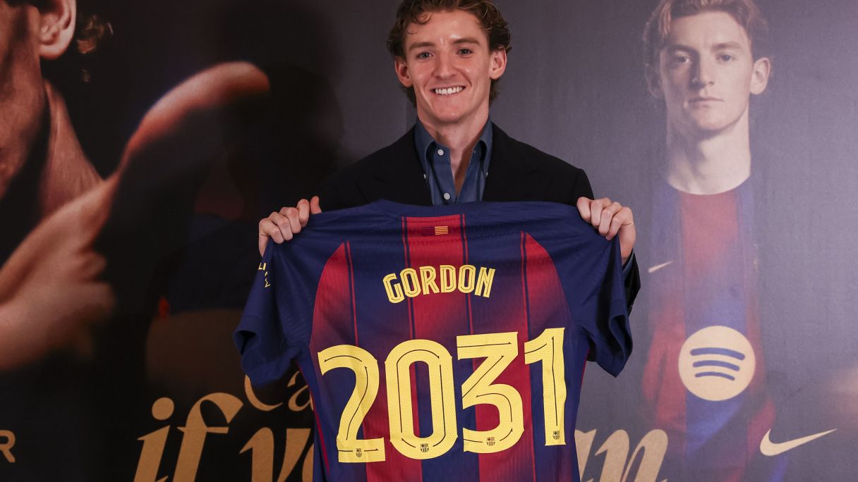 El fichaje de Anthony Gordon por el FC Barcelona por 80 millones ha sido el undécimo más caro de todo el mercado de fichajes | AFP7 / Europa Press El fichaje de Anthony Gordon por el FC Barcelona por 80 millones ha sido el undécimo más caro de todo el mercado de fichajes | AFP7 / Europa Press