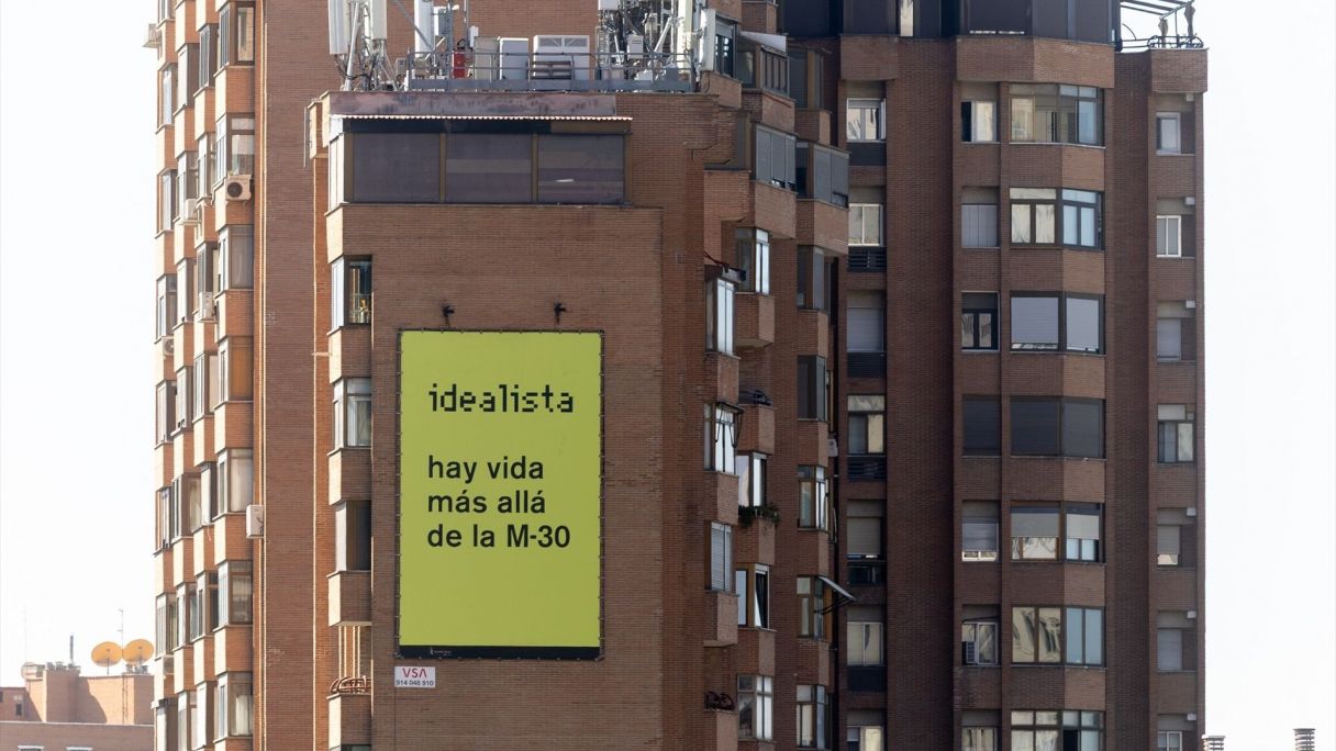 Panorámica del cartel del portal de vivienda ‘Idealista’ que cuelga de la fachada de un edificio frente a la M-30, a 13 de julio de 2026, en Madrid | Eduardo Parra (Europa Press) Panorámica del cartel del portal de vivienda ‘Idealista’ que cuelga de la fachada de un edificio frente a la M-30, a 13 de julio de 2026, en Madrid | Eduardo Parra (Europa Press)