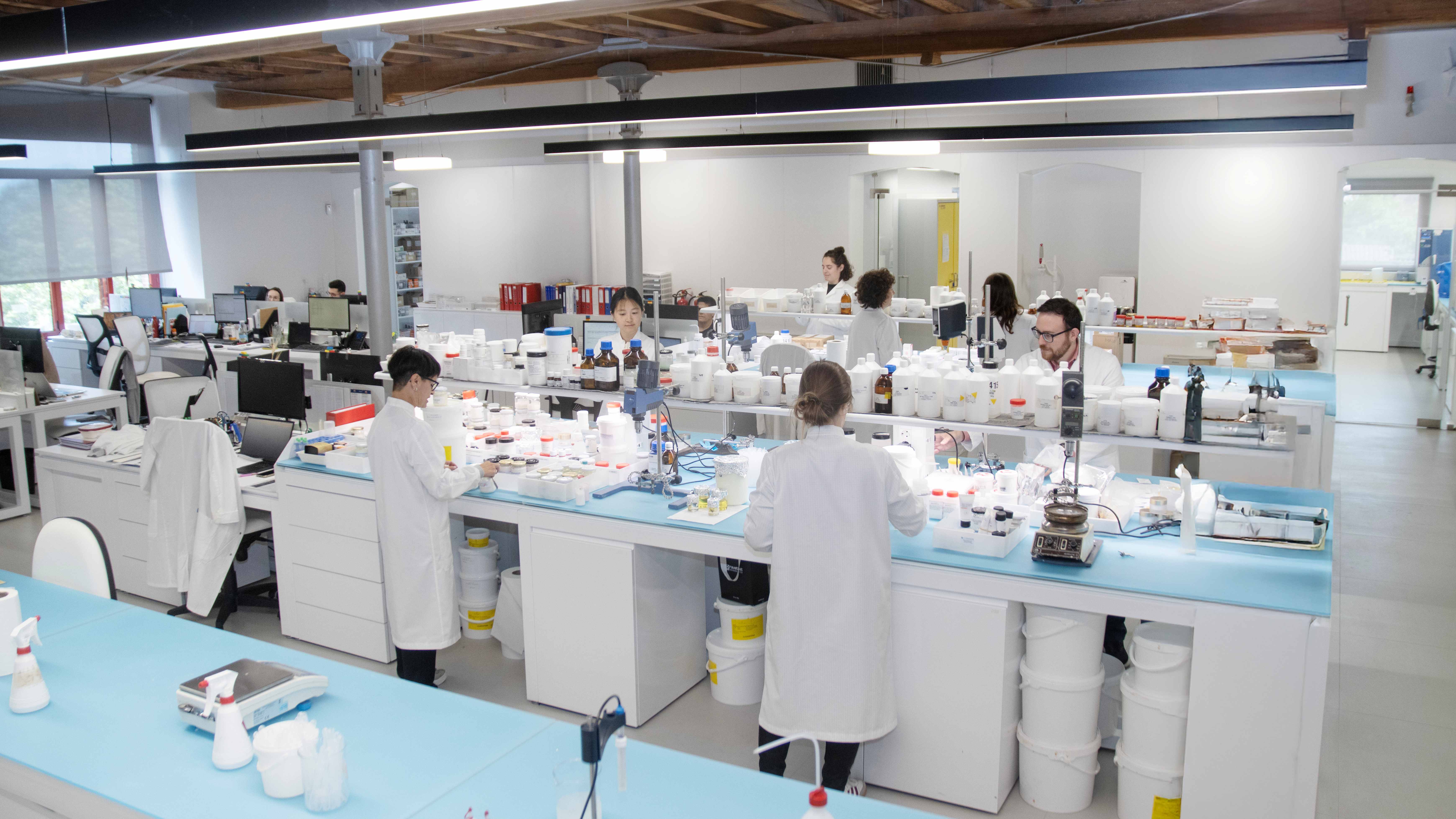 Un laboratori de Bella Aurora, una firma amb 136 anys d’història | Cedida