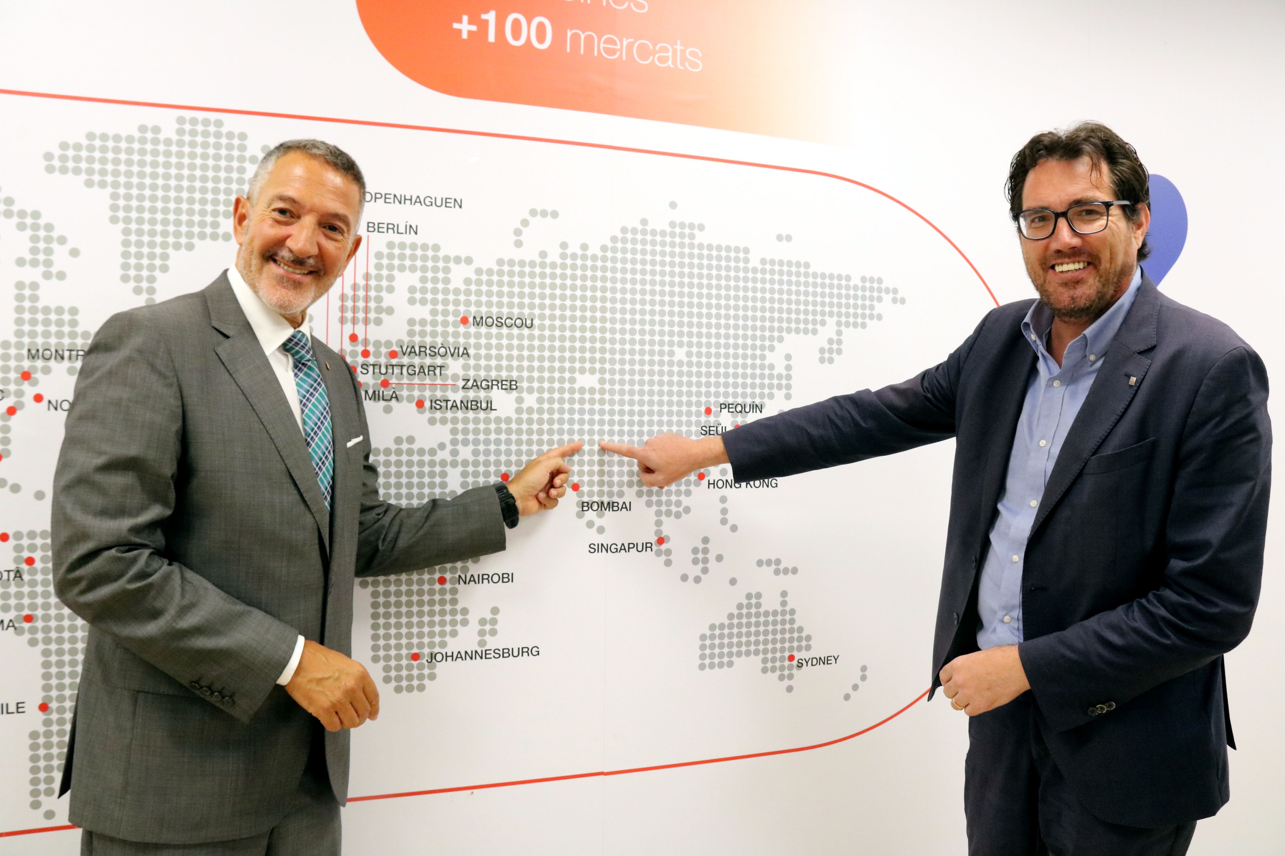 El conseller d'Empresa i Treball, Miquel Sàmper, i el conseller delegat d'Acció, Jaume Baró | Andrea Salazar (ACN)