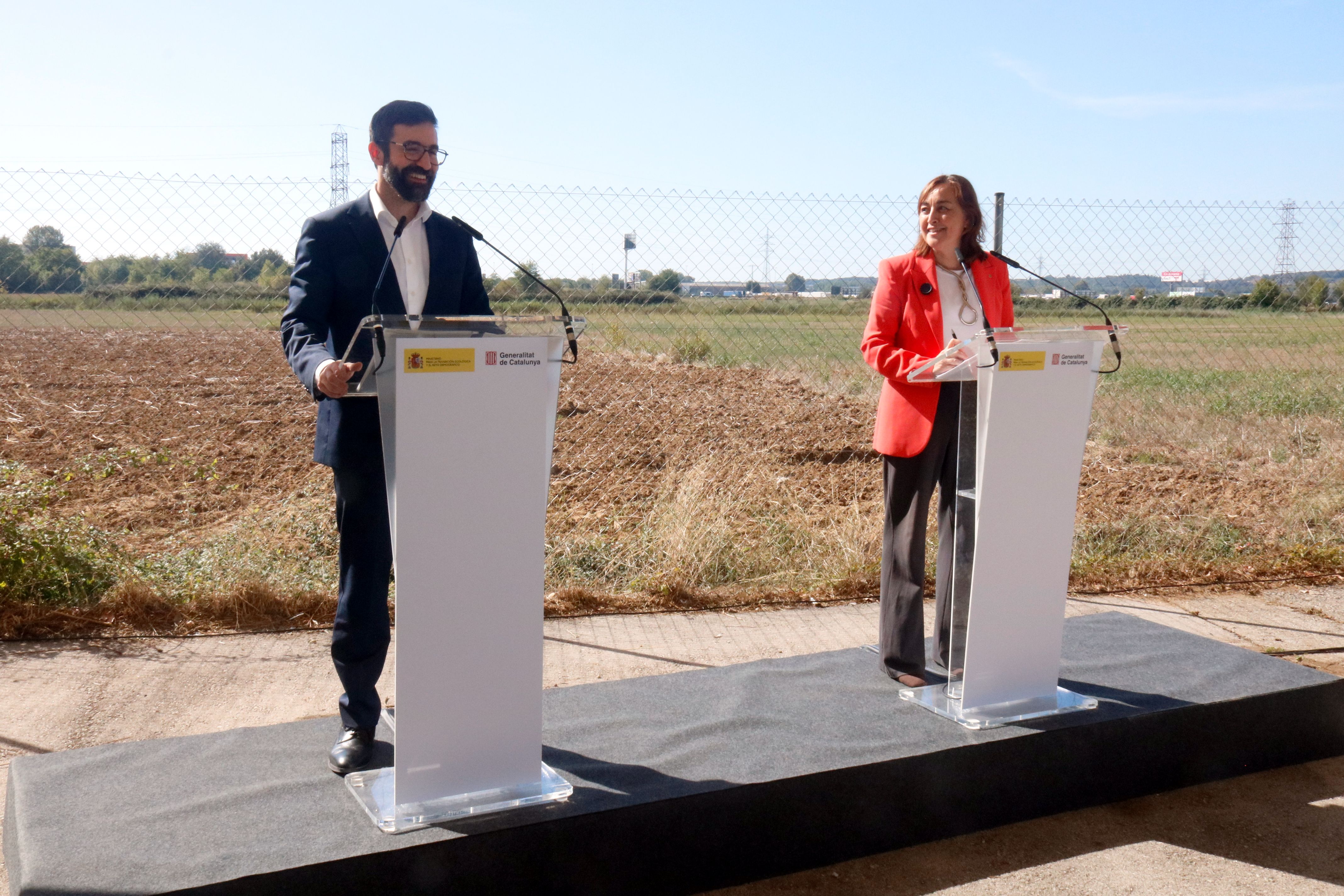 El secretari d'Estat d'Energia, Joan Groizard, i la consellera de Territori, Sílvia Paneque | ACN