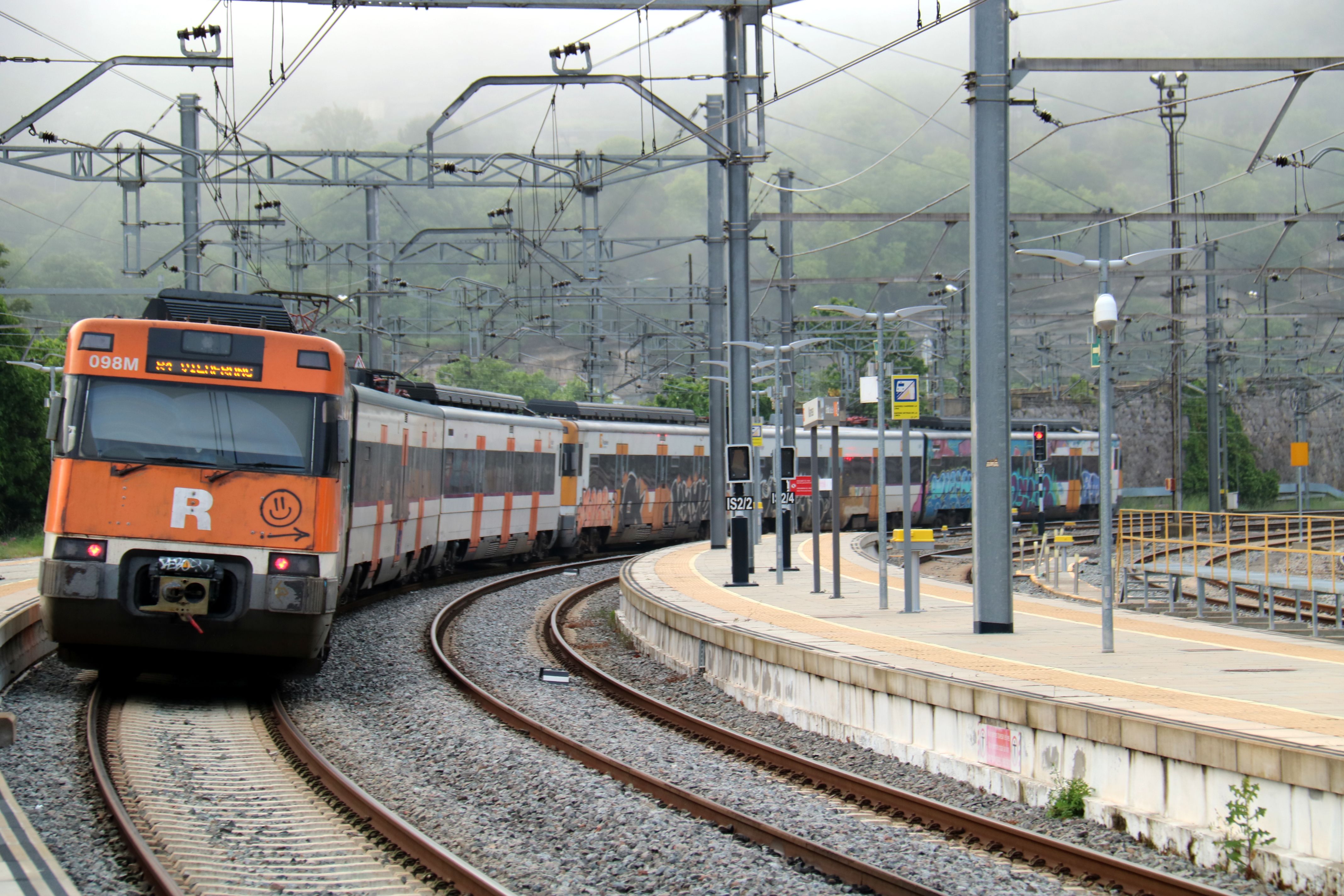 Un tren de Rodalies a l'R4 de Manresa | Nia Escolà (ACN)