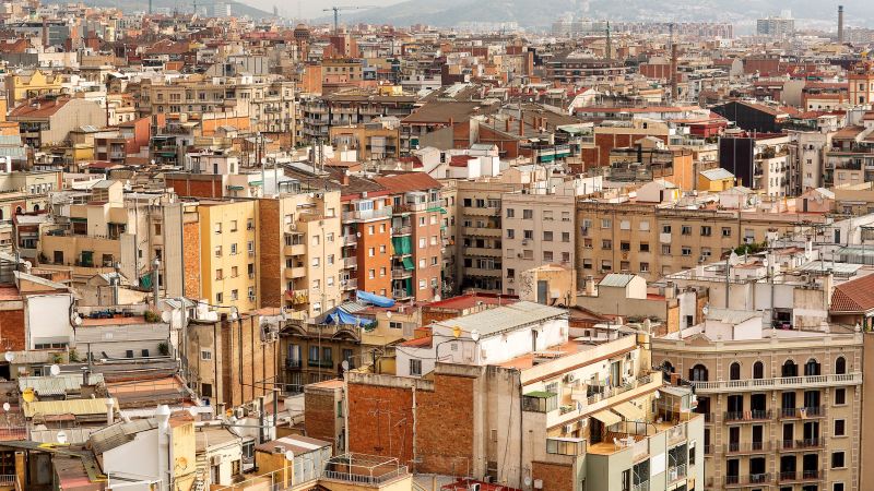 Conjunt d'habitatges a Barcelona | iStock Conjunt d'habitatges a Barcelona | iStock